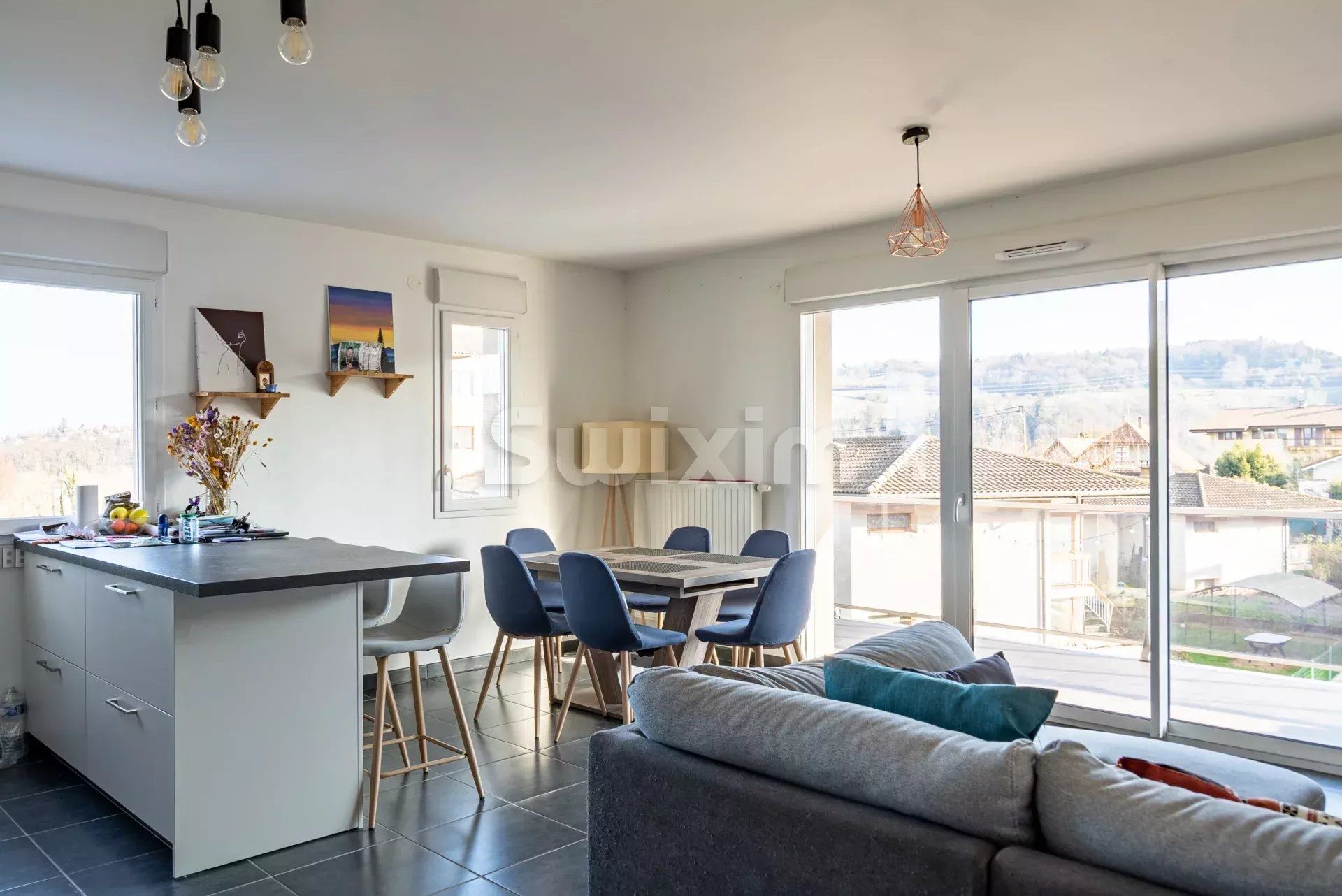 Condominium in Thonon-les-Bains, Auvergne-Rhône-Alpes 12869369