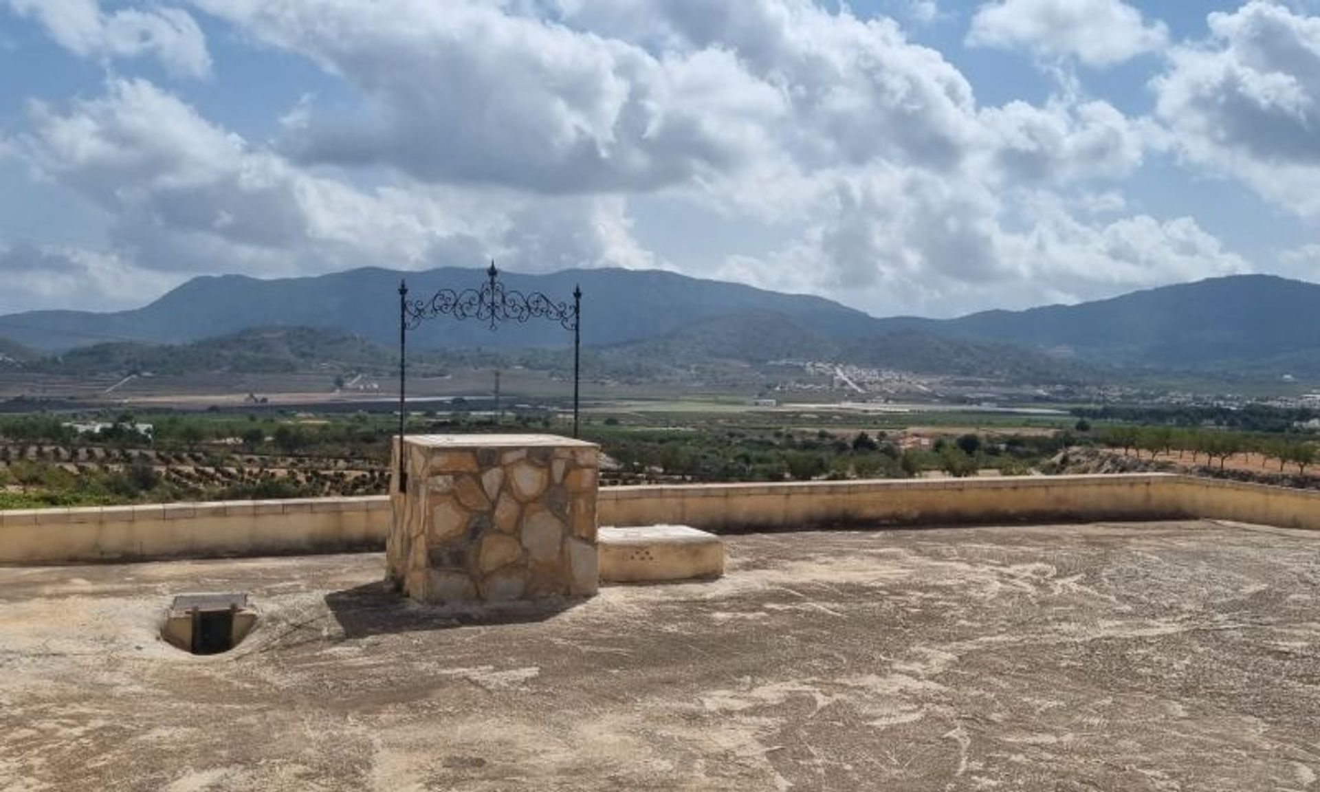 casa en Hondón de las Nieves, Comunidad Valenciana 12870399