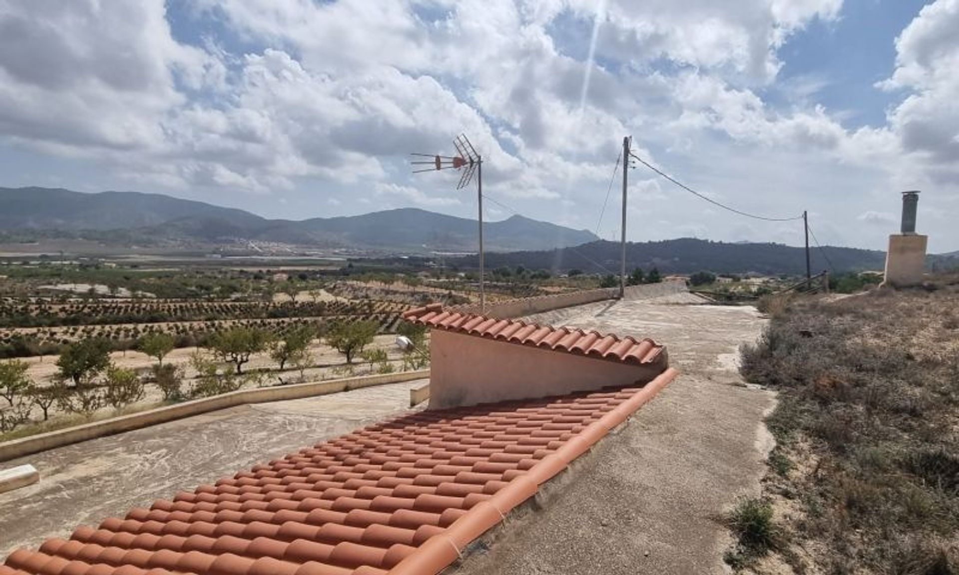 casa en Hondón de las Nieves, Comunidad Valenciana 12870399