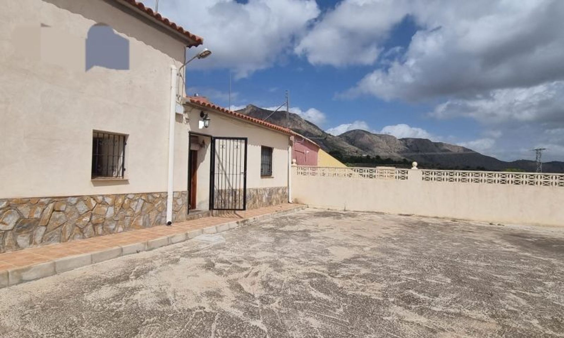 casa en Hondón de las Nieves, Comunidad Valenciana 12870399