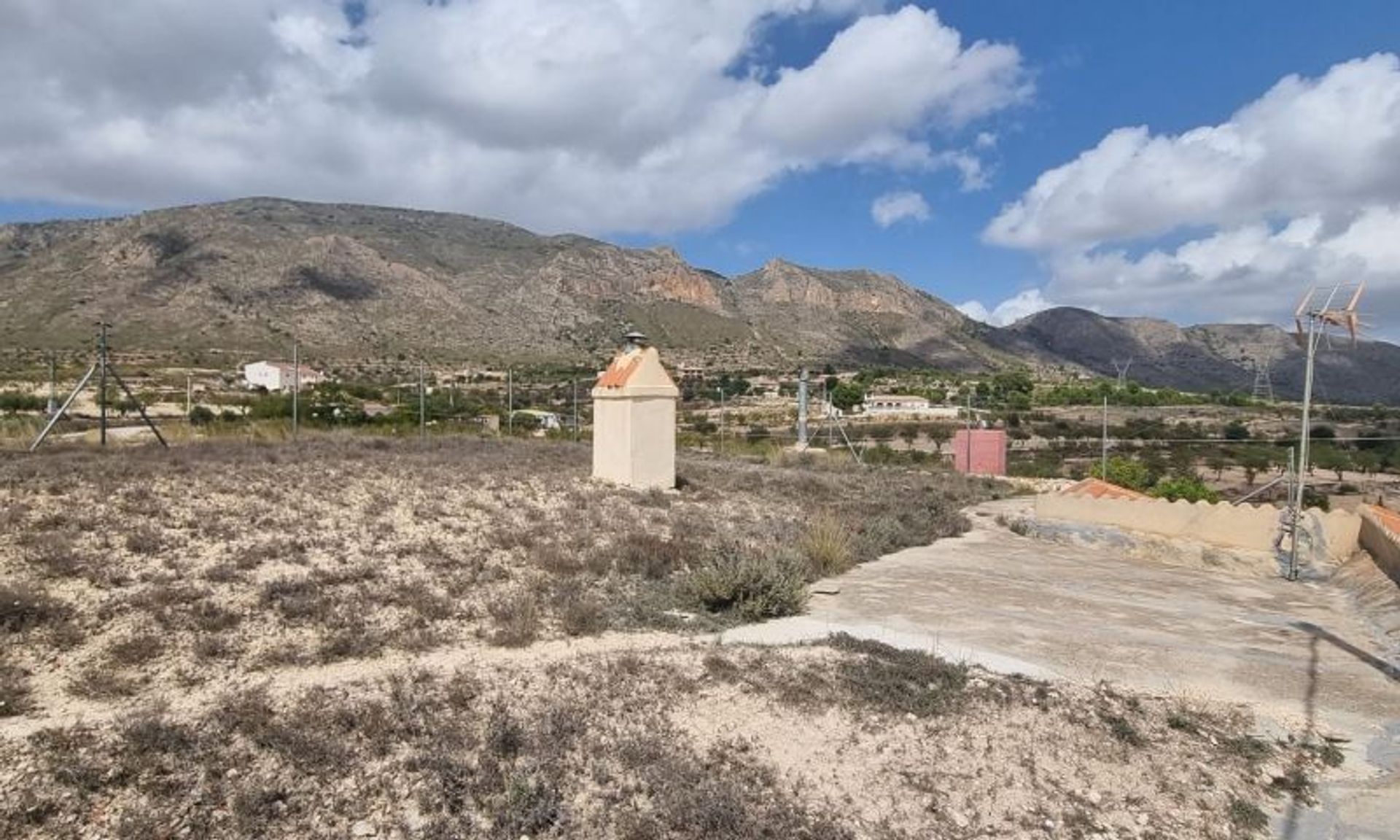 casa en Hondón de las Nieves, Comunidad Valenciana 12870399