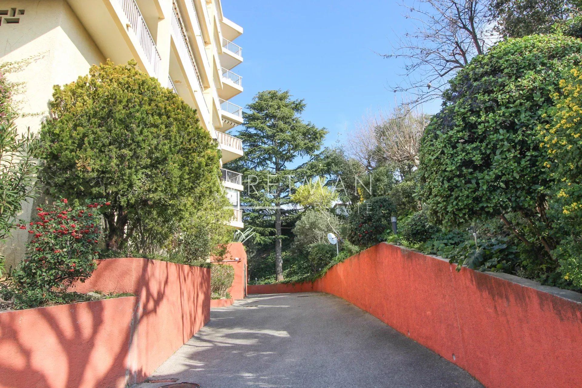 Condominium dans Nice, Alpes-Maritimes 12870883