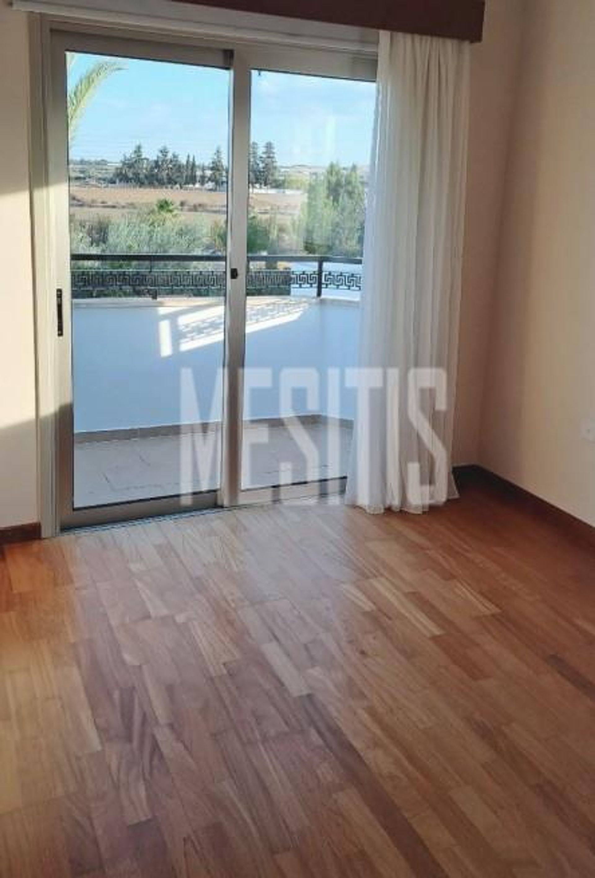 Huis in Deftera, Nicosia 12871225