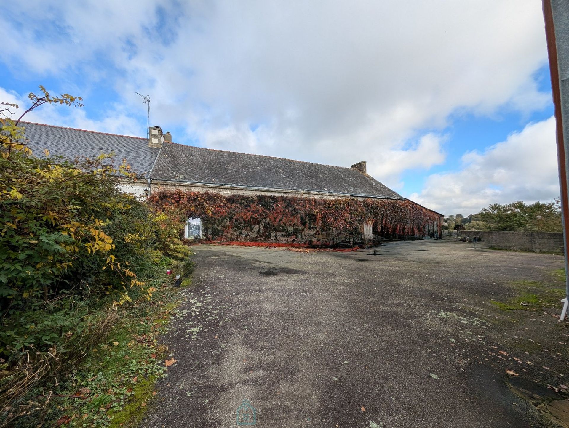 Comercial en Locminé, Brittany 12871255