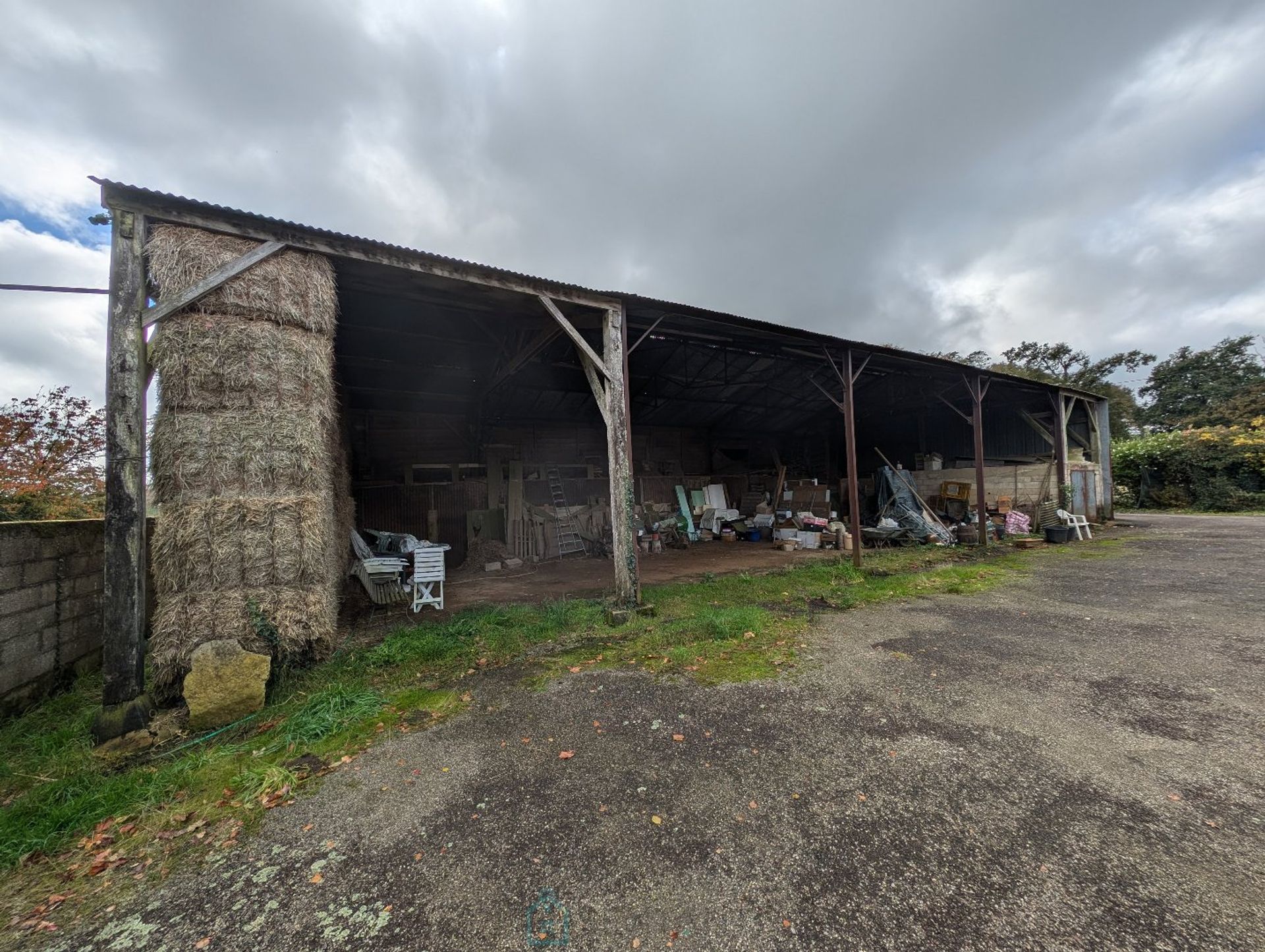 Comercial en Locminé, Brittany 12871255