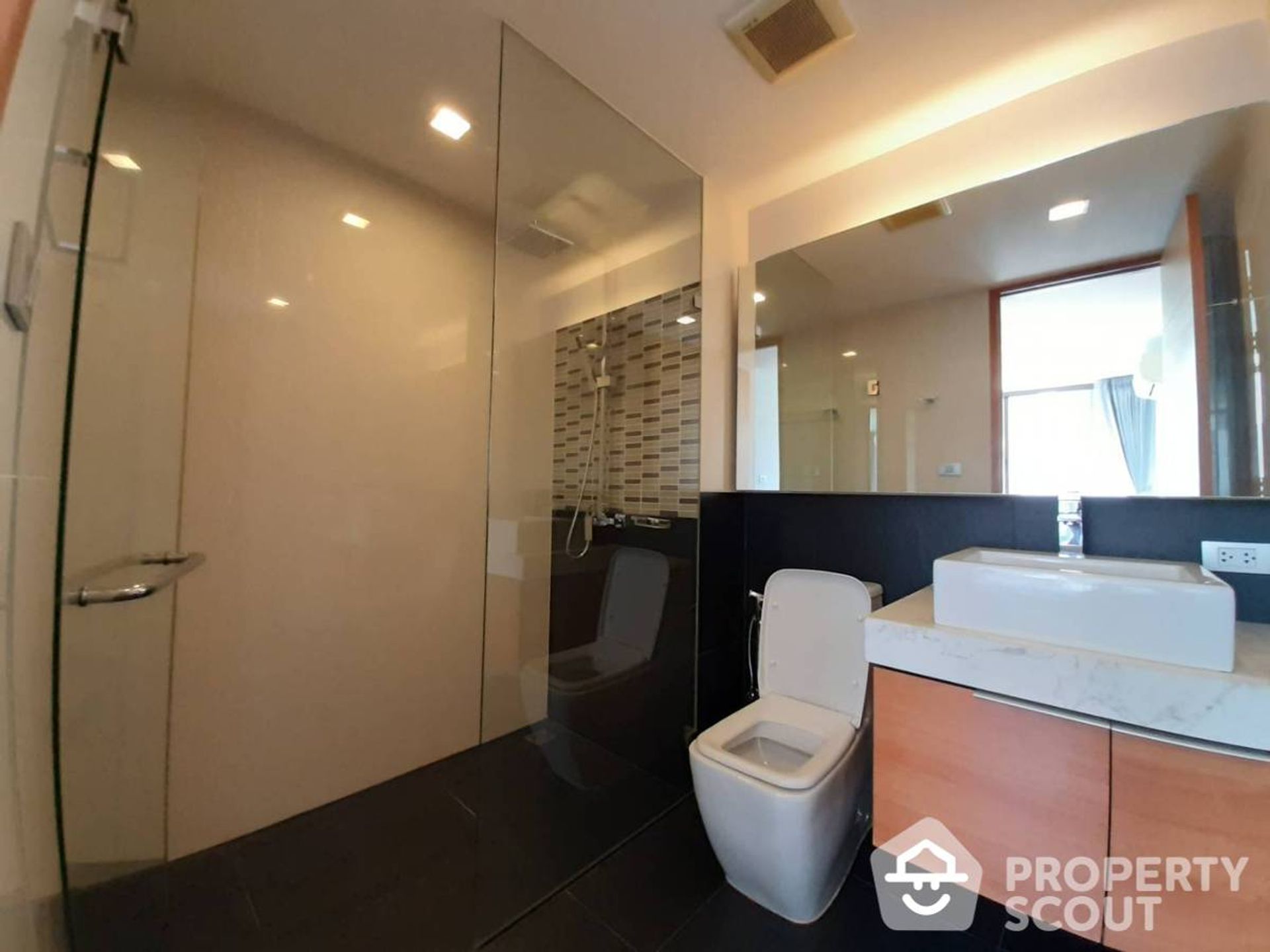 Condominio nel , Krung Thep Maha Nakhon 12871987