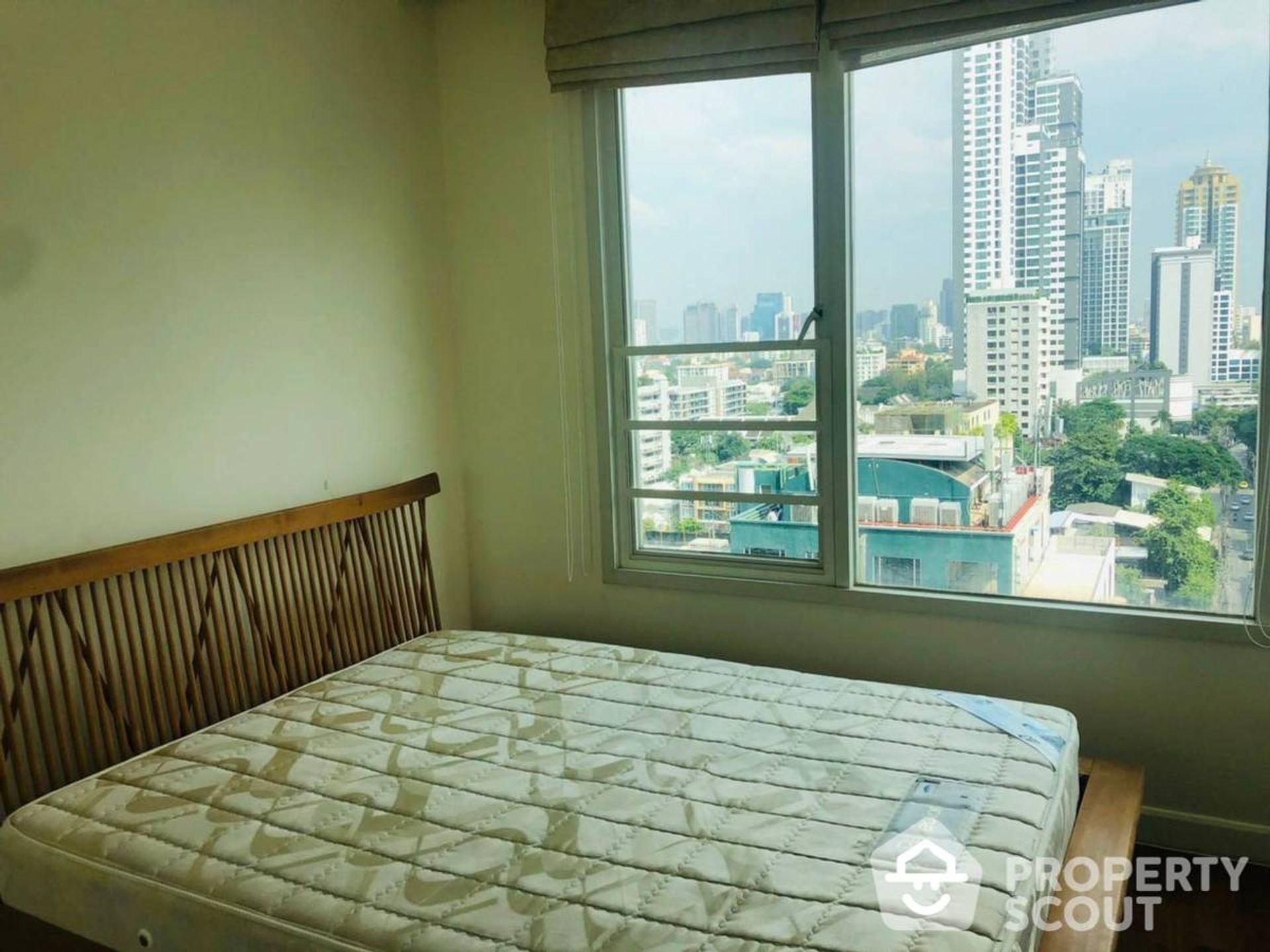 Condominium in Watthana, Krung Thep Maha Nakhon 12872007