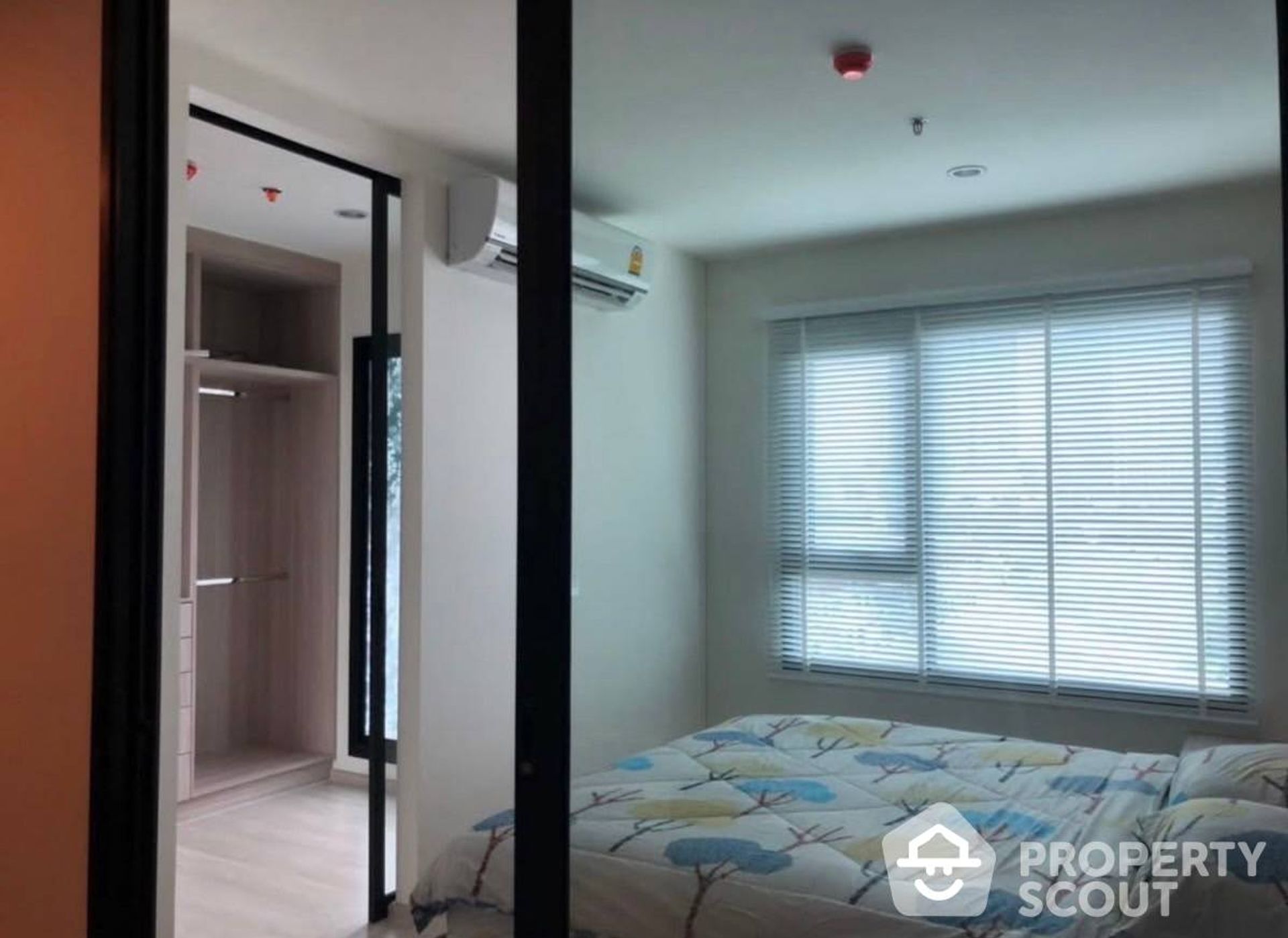 Condominium in Ban Na Song, Krung Thep Maha Nakhon 12872011