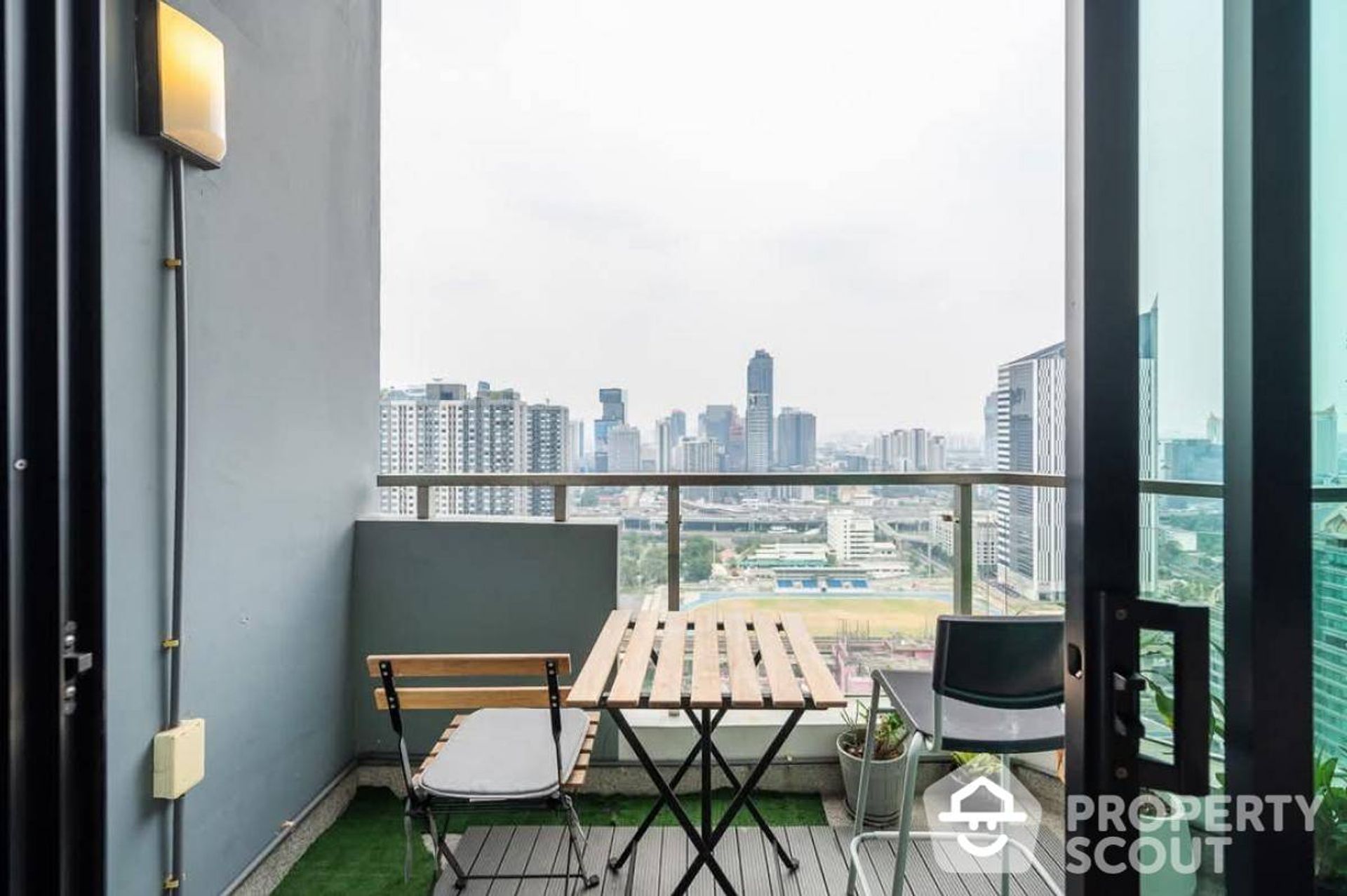 Condominium in Ban Na Song, Krung Thep Maha Nakhon 12872013