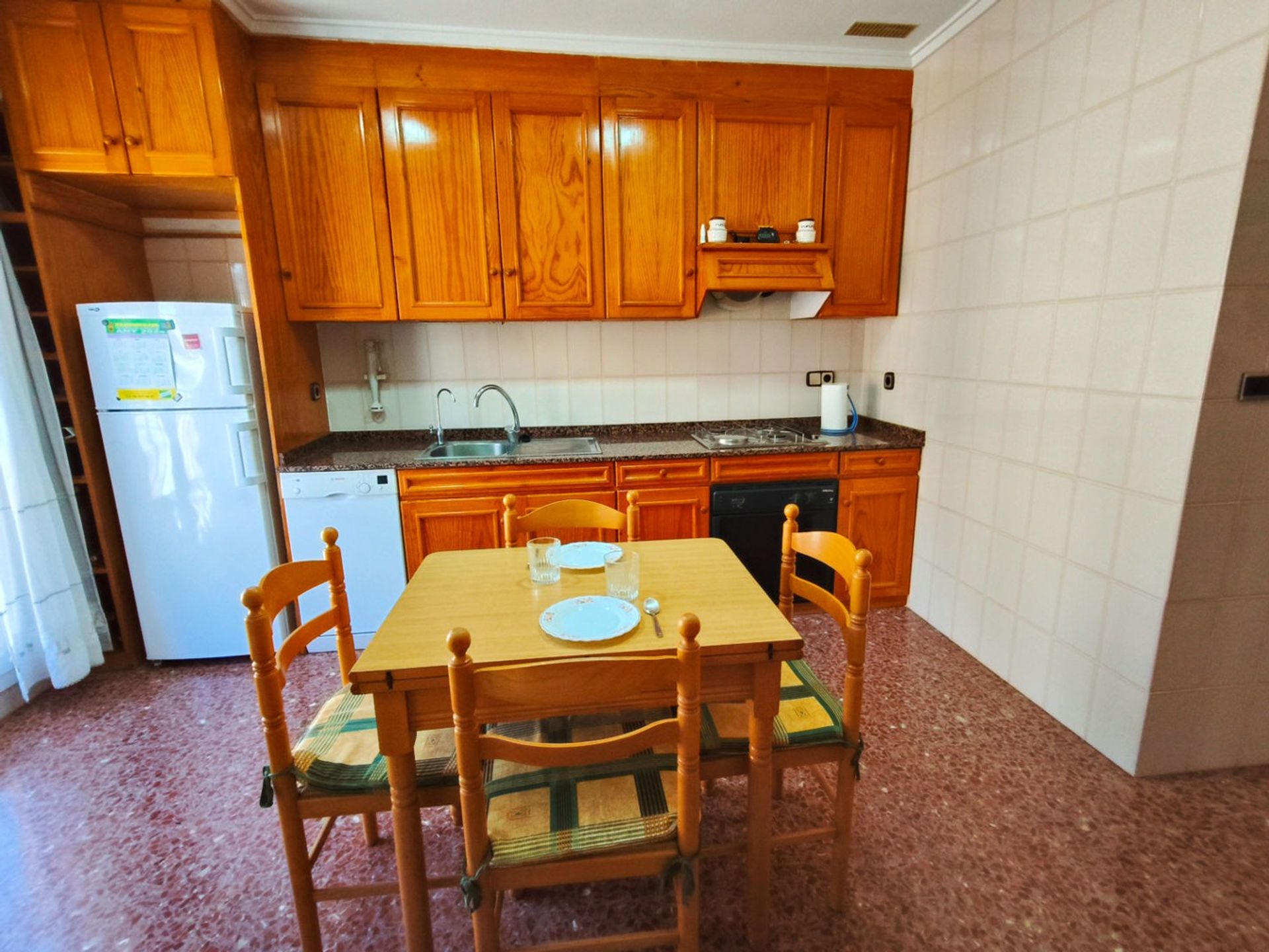 Condominium in La Romana, Valencia 12872174