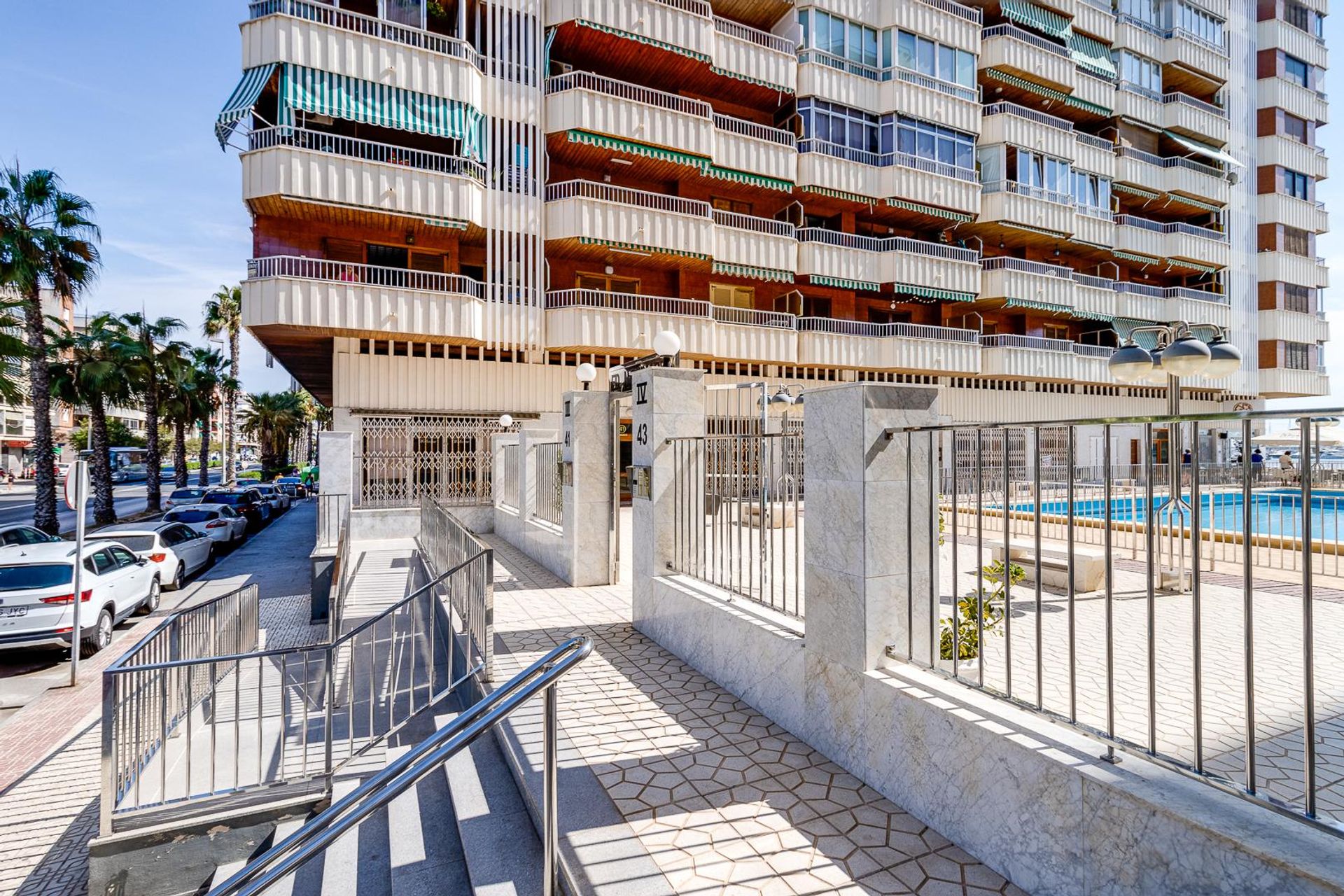 Condominium in Torrevieja, Comunidad Valenciana 12872255