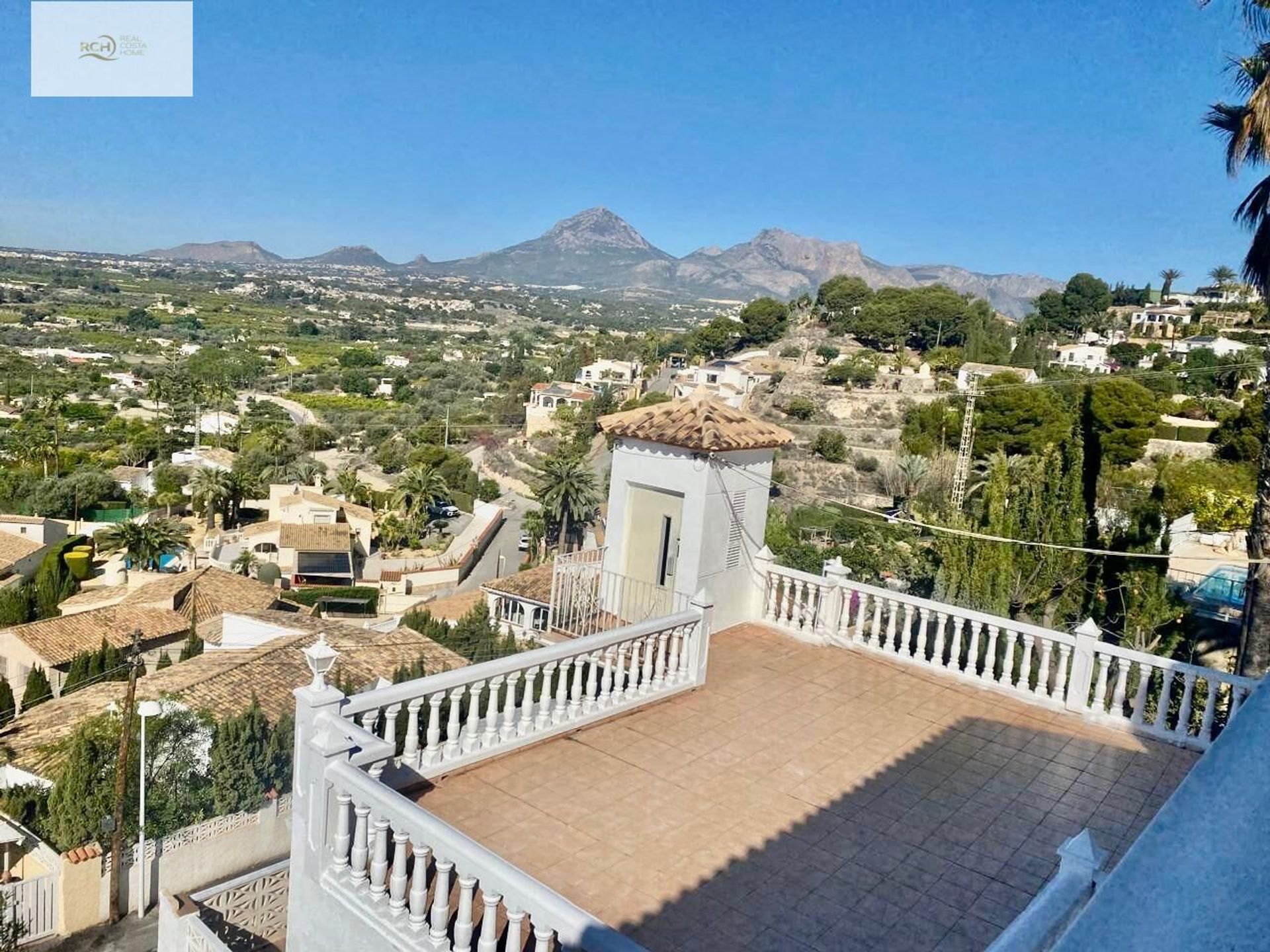 بيت في Altea, Comunidad Valenciana 12872274