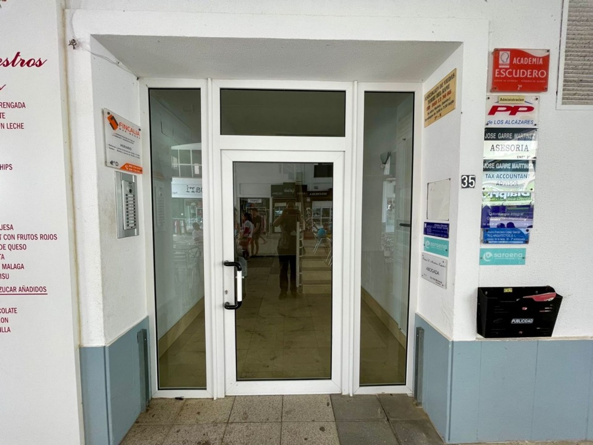 Sbarcare nel Los Alcázares, Región de Murcia 12872279