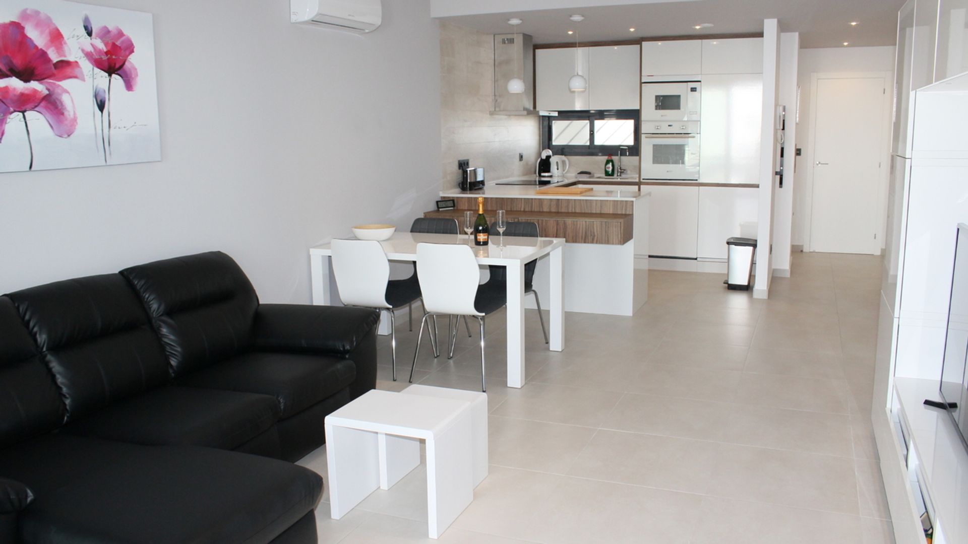 Condominium in , Comunidad Valenciana 12872351