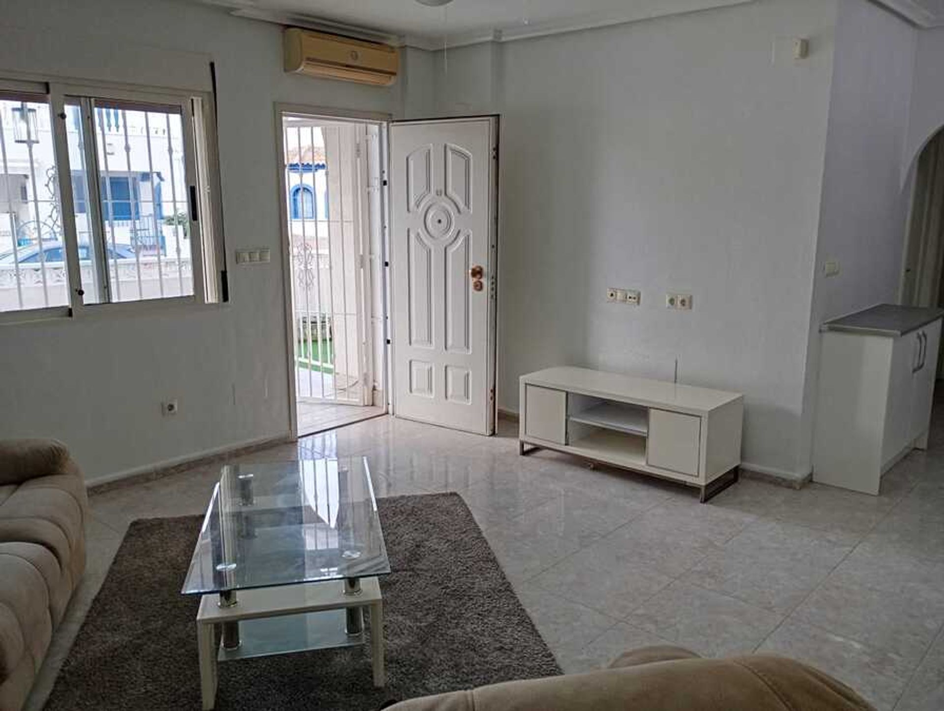 Condominio en Daya Vieja, Valencia 12872744