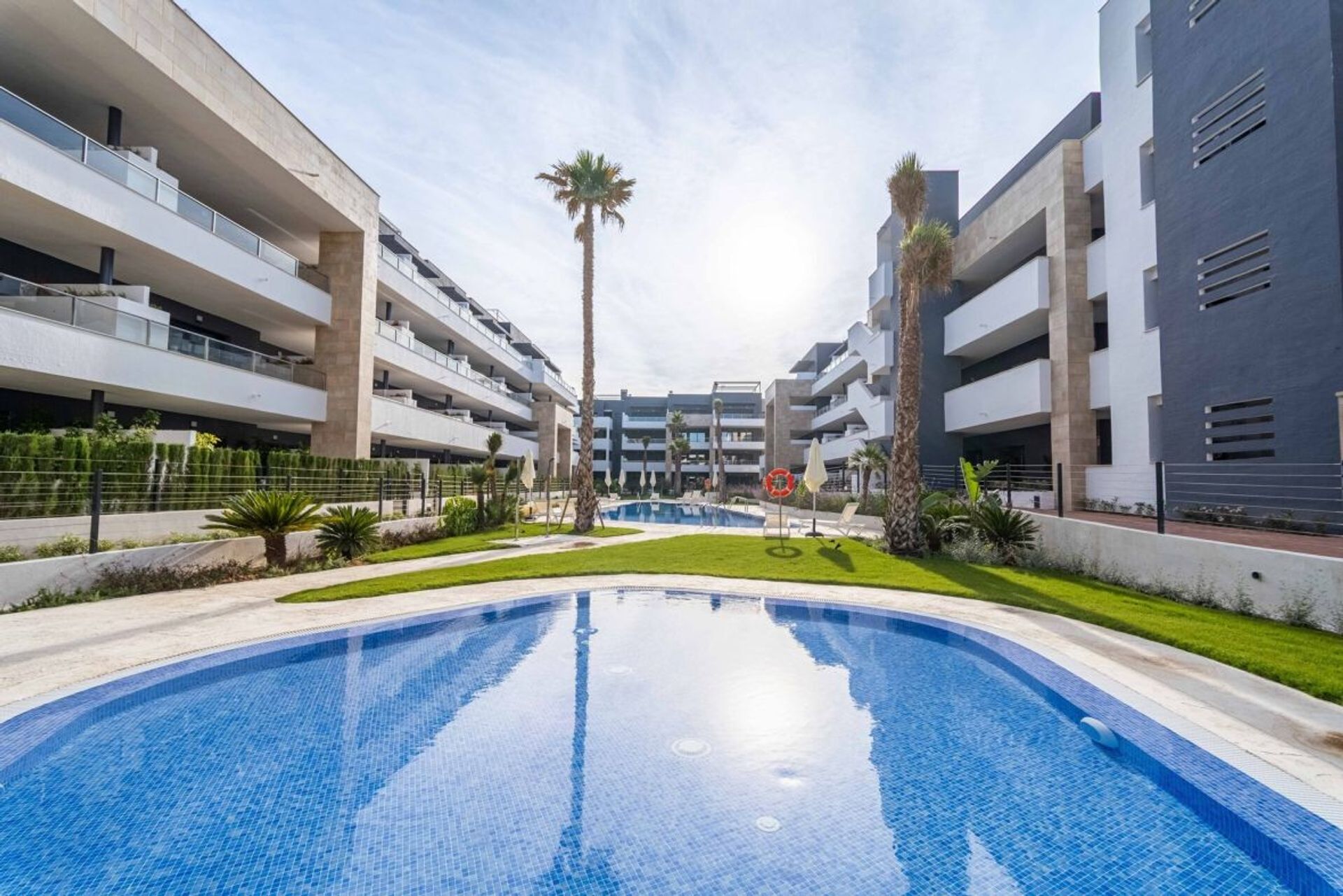 Condominium in Orihuela, Comunidad Valenciana 12872945