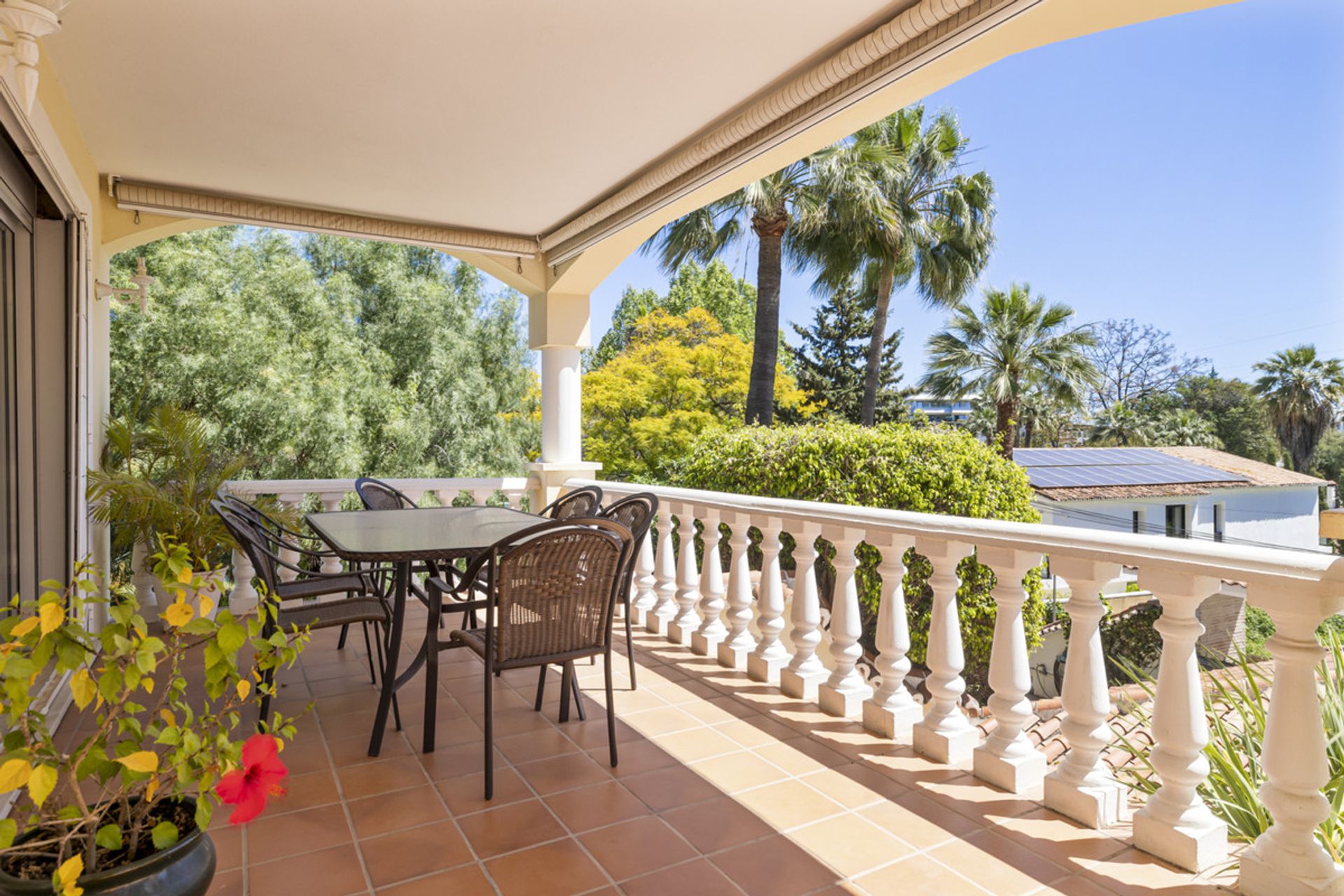 Haus im Marbella, Andalucía 12872999