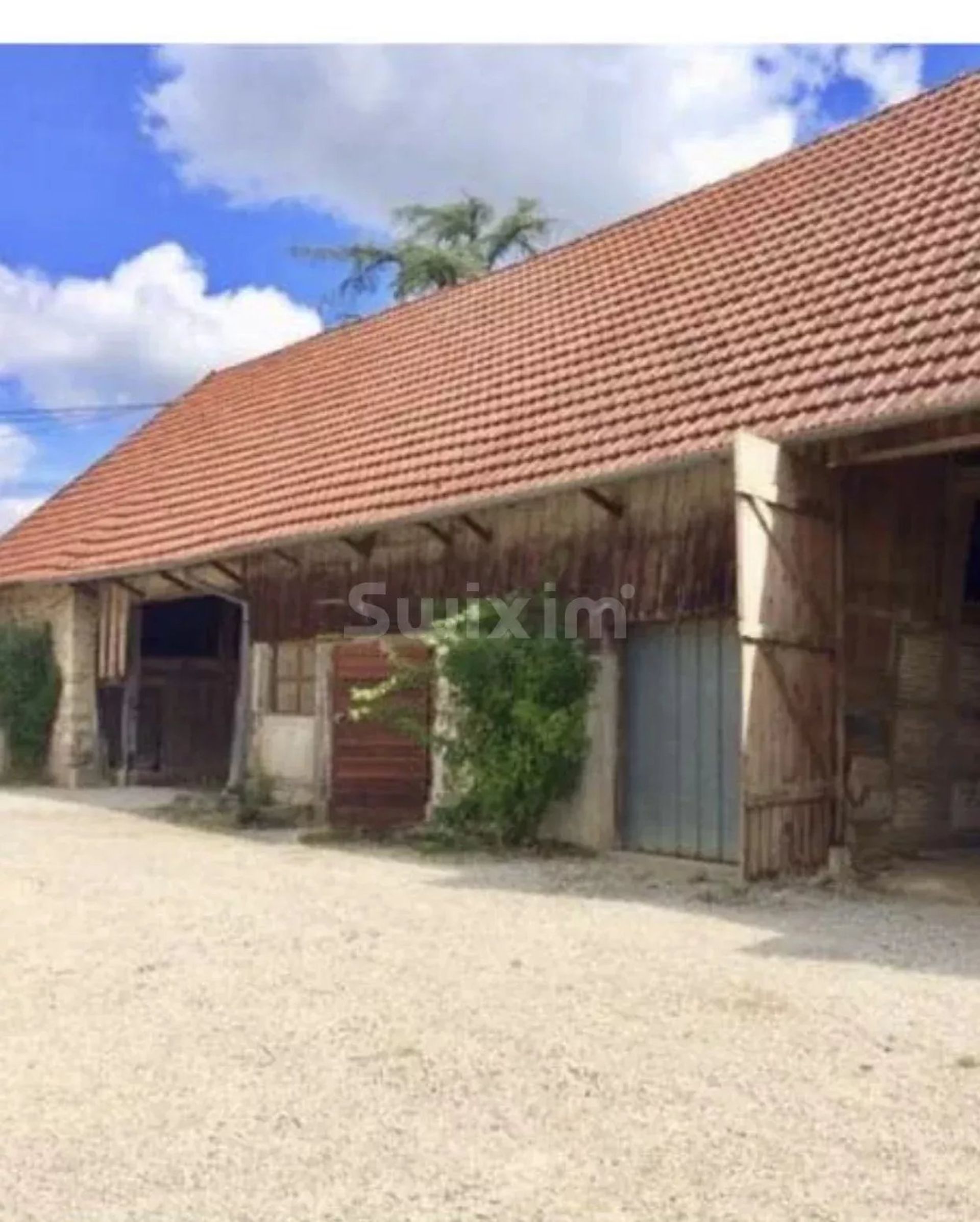 Residential in Lons-le-Saunier, Jura 12873296