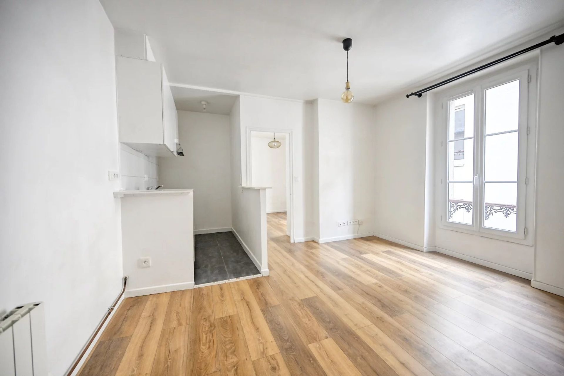 Condominium in Ivry-sur-Seine, Ile-de-France 12873299