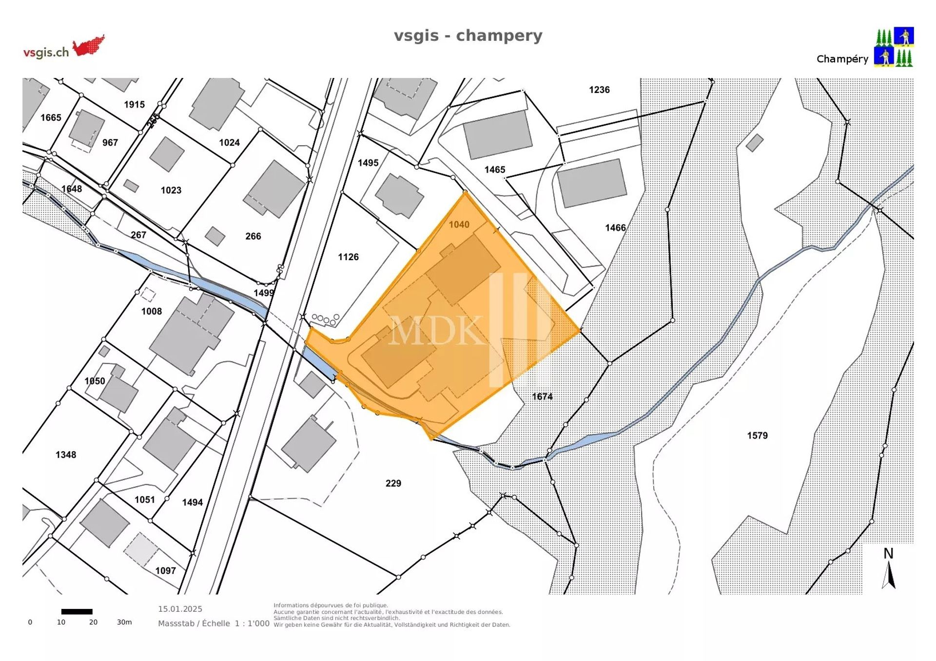 Osakehuoneisto sisään Champéry, District de Monthey 12873359