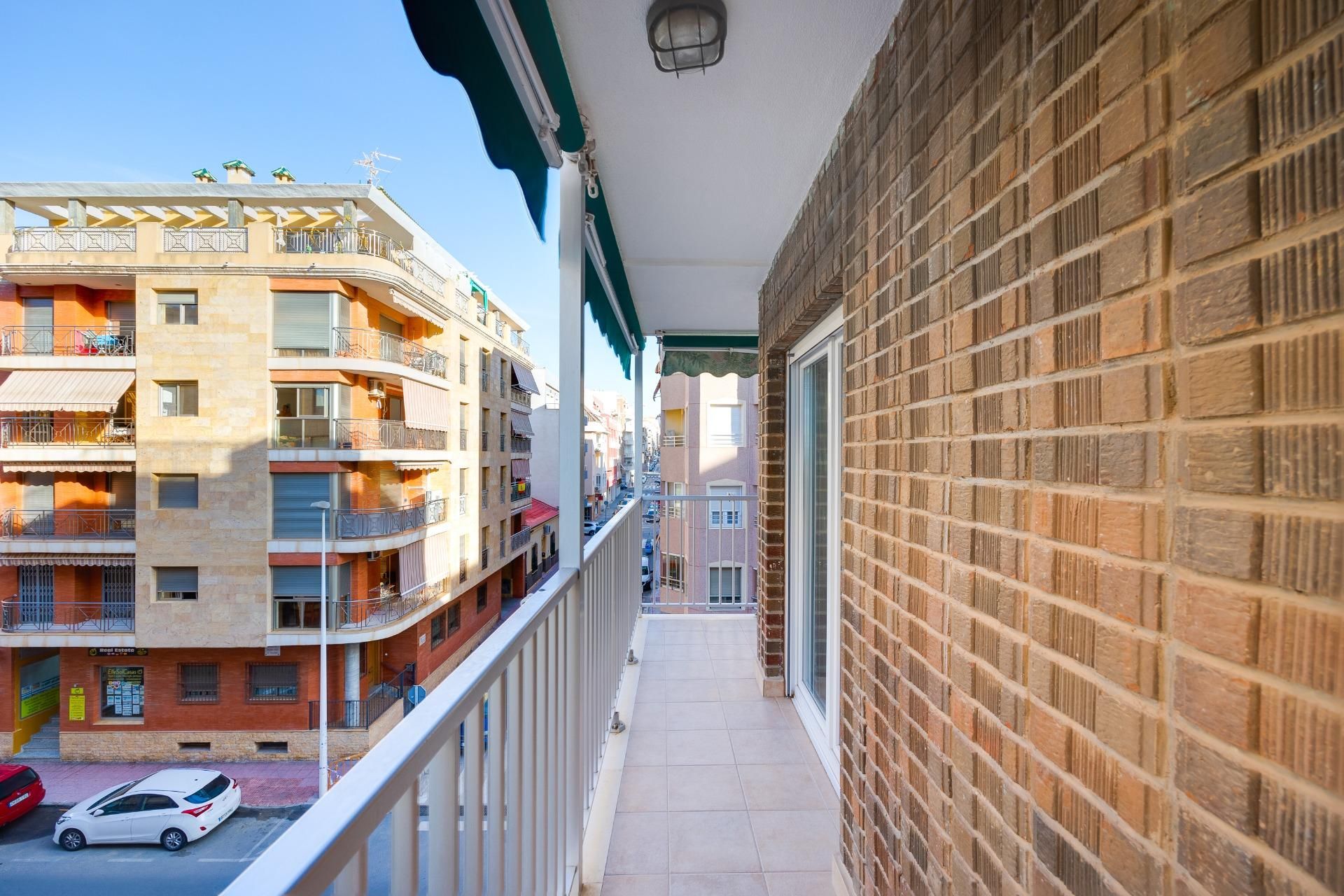 عمارات في Torrevieja, Comunidad Valenciana 12873759