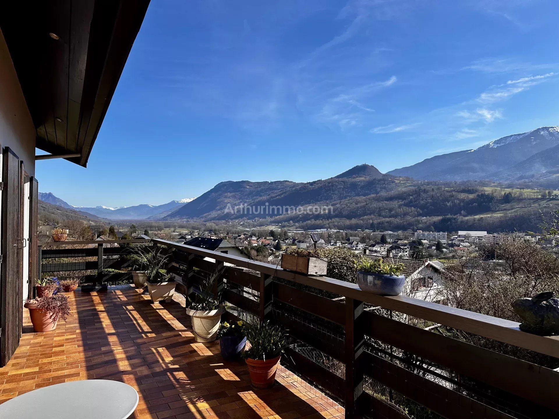 Haus im La Rochette, Auvergne-Rhône-Alpes 12873891