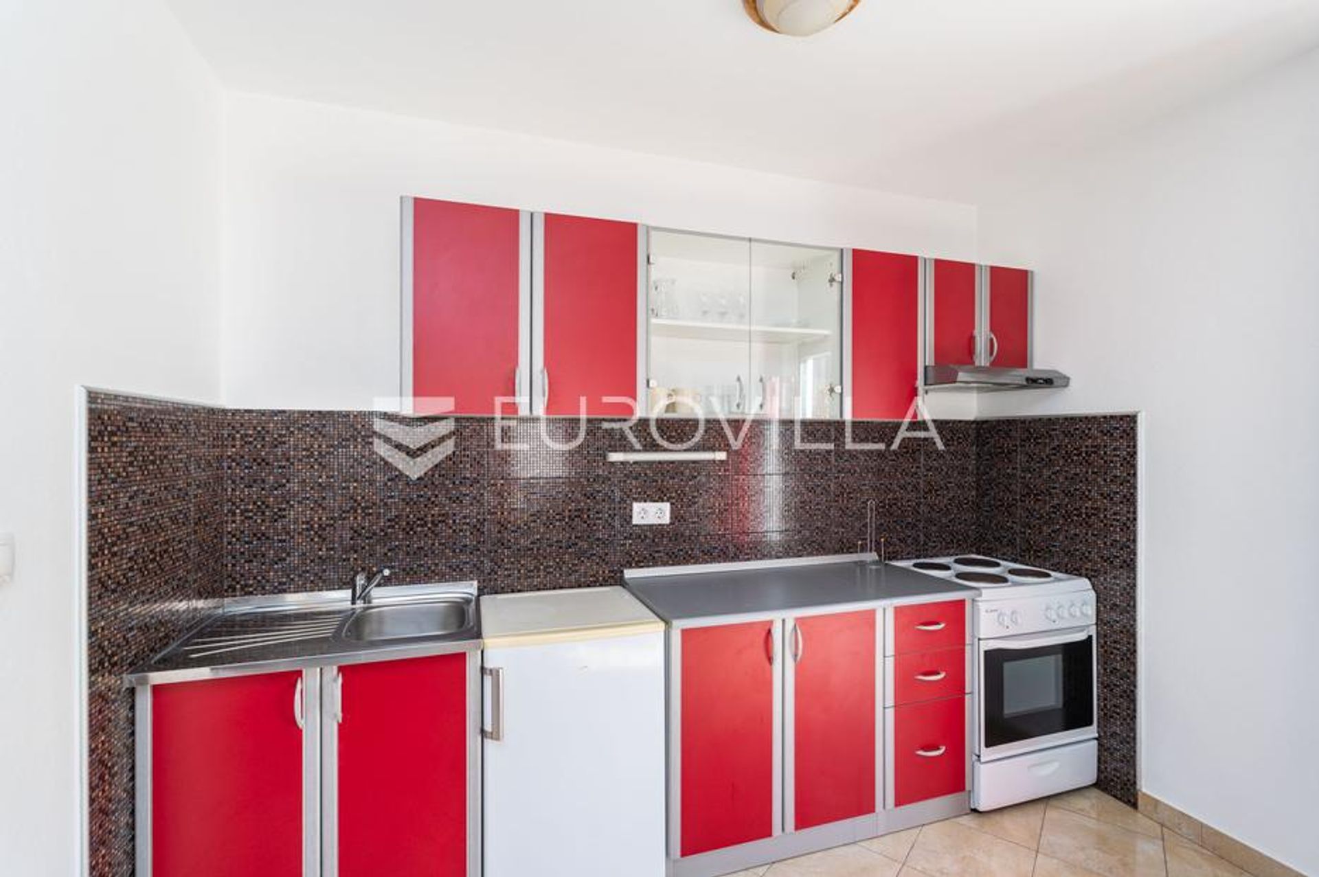 Condominium in , Dubrovnik-Neretva County 12874516