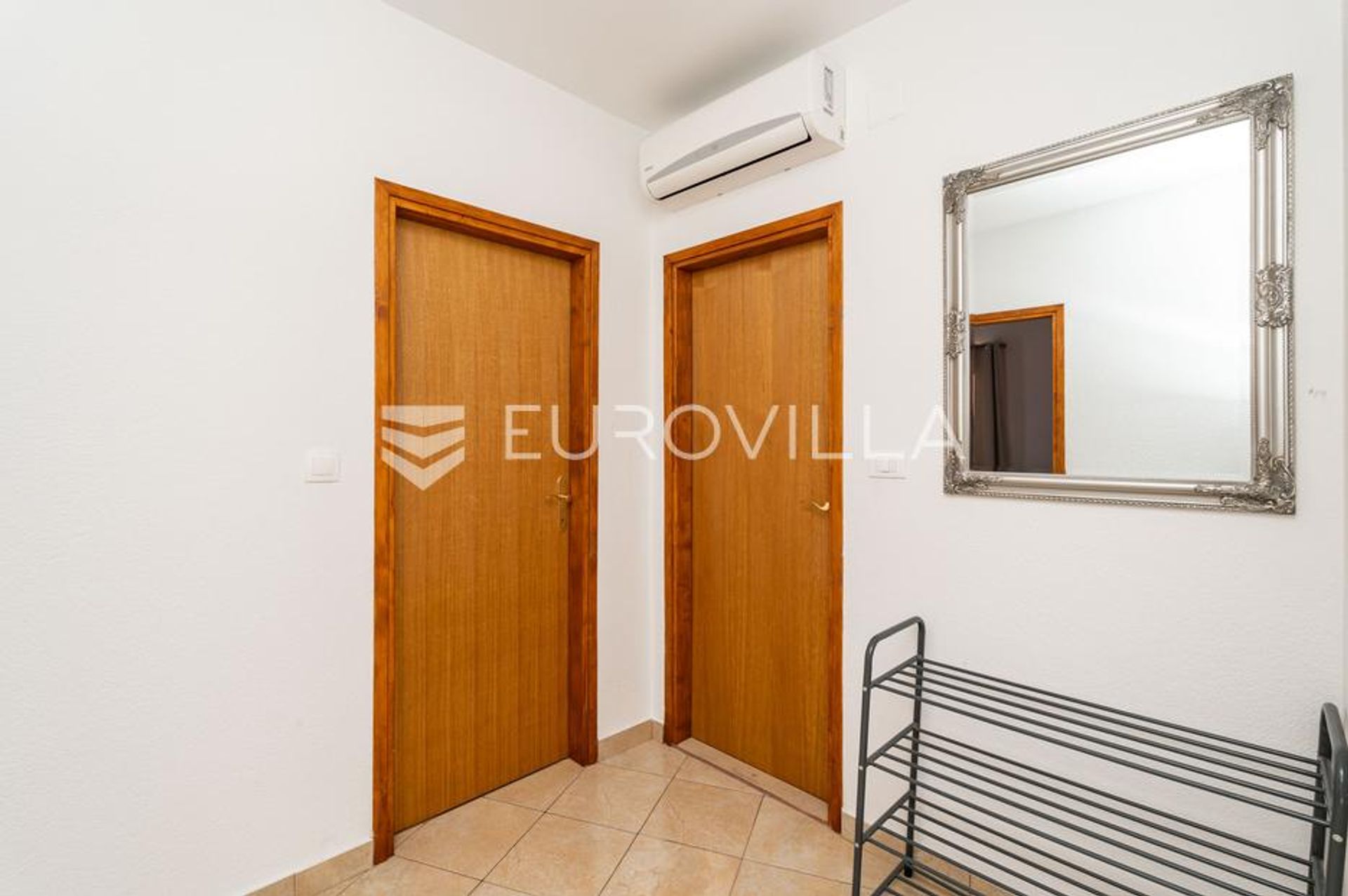 Condominium in , Dubrovnik-Neretva County 12874516