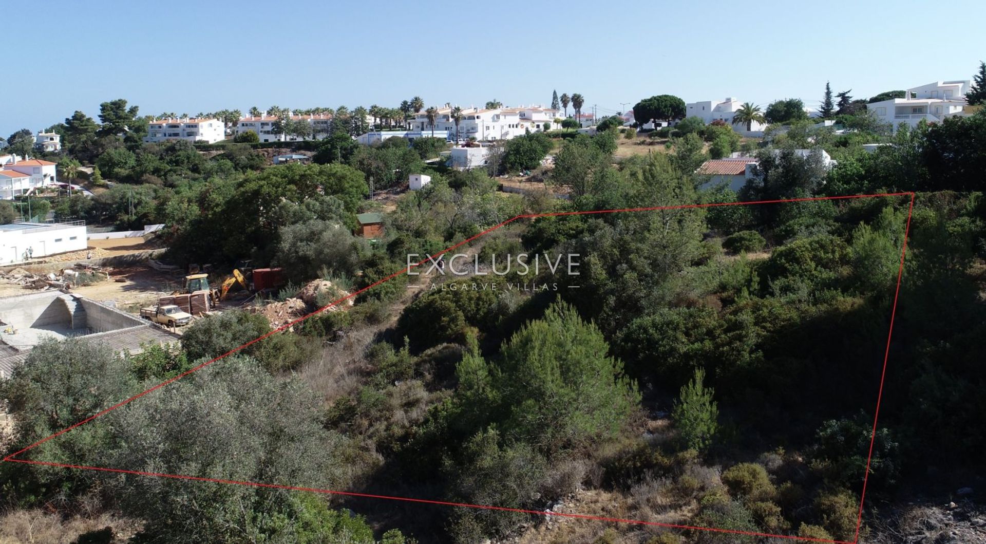 Land in Carvoeiro, Faro District 12874623