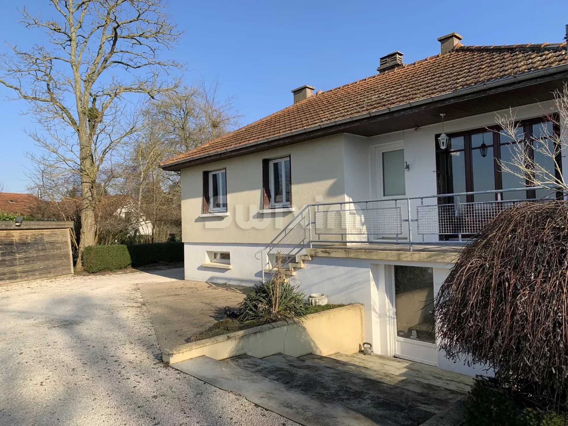 Hus i Sevrey, Bourgogne-Franche-Comte 12874880