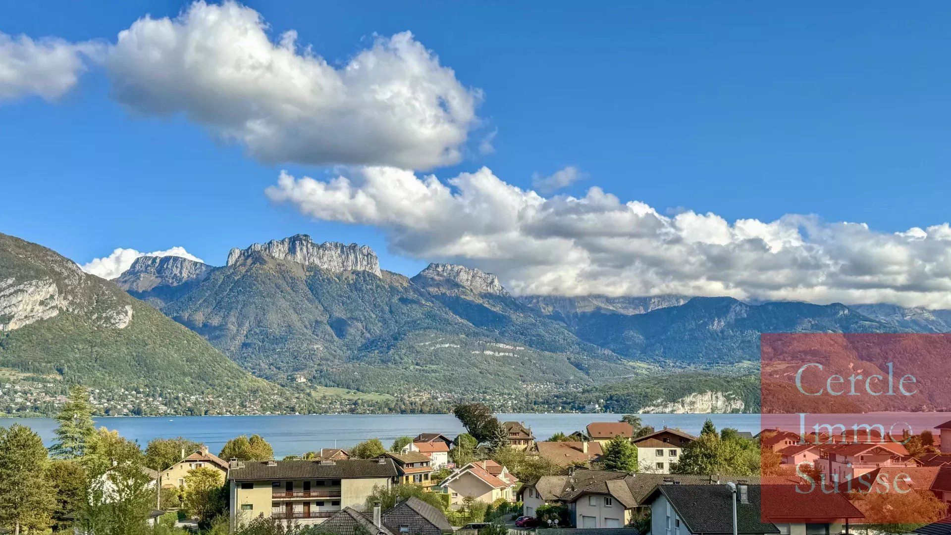 Hus i Annecy, Auvergne-Rhone-Alpes 12874969