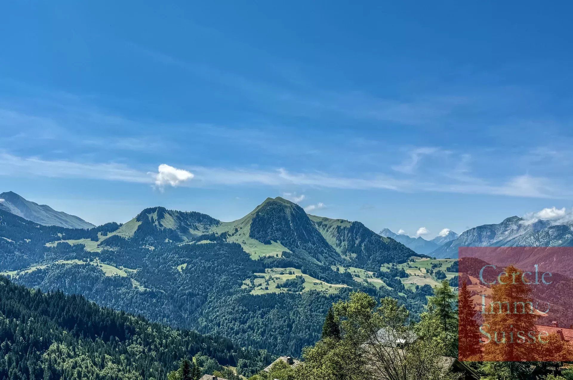 Talo sisään Manigod, Auvergne-Rhone-Alpes 12874977