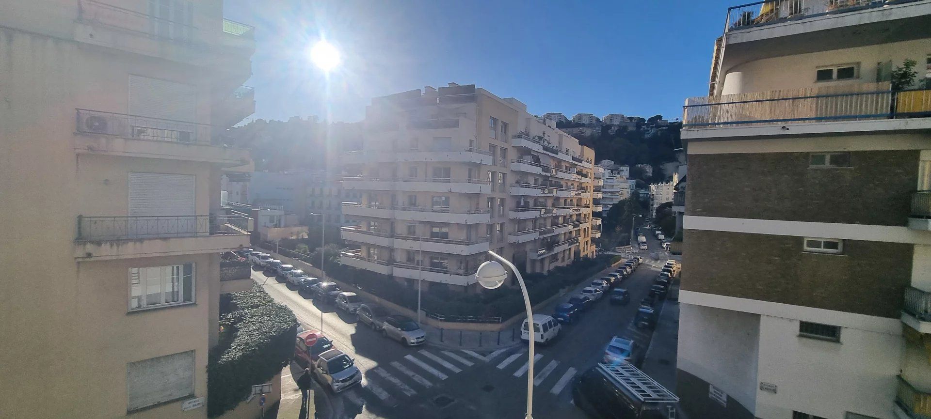 Кондоминиум в Nice, Alpes-Maritimes 12874991