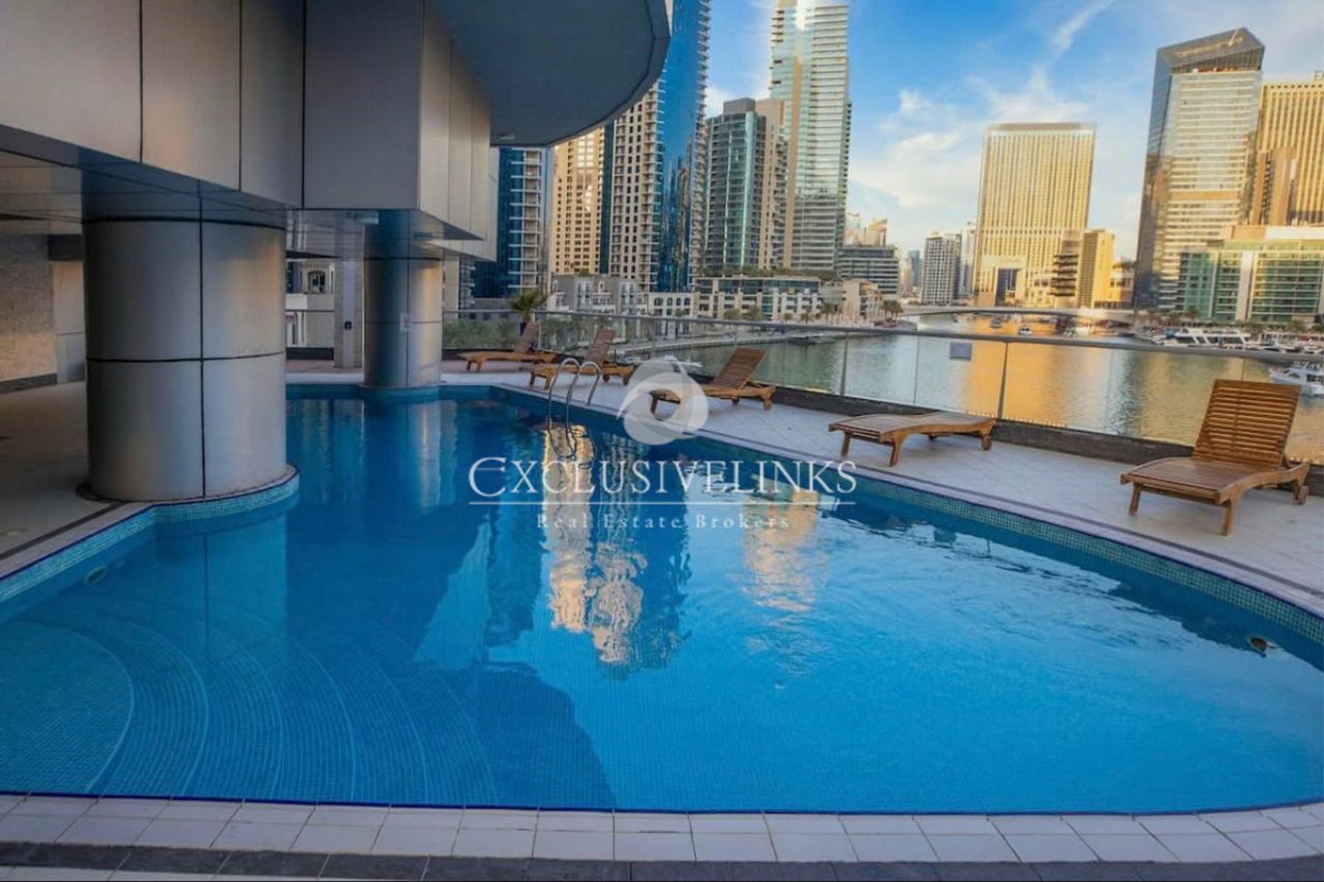 Condominium in Dubai, Dubai 12875145