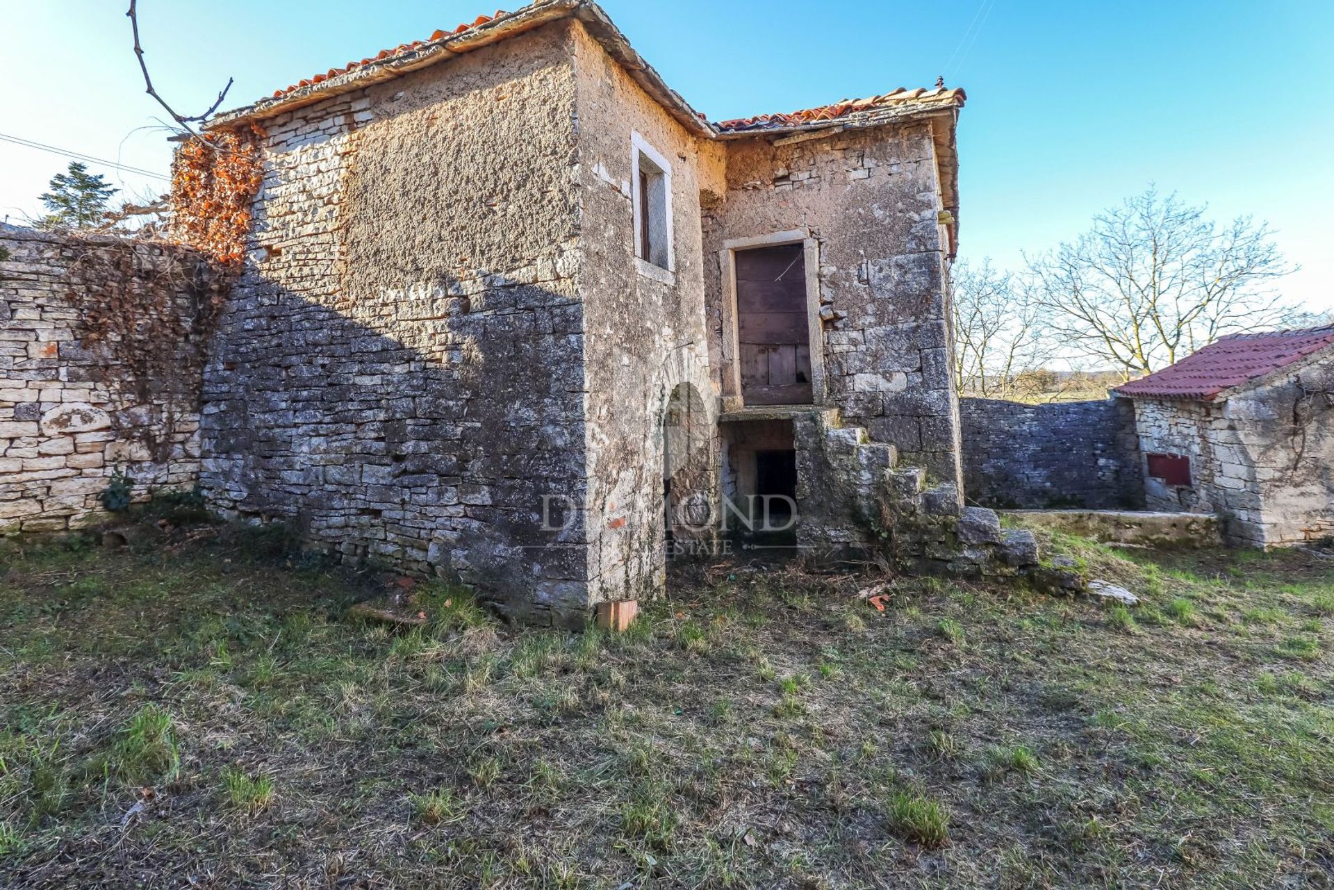 House in Sveti Petar u Sumi, Istarska Zupanija 12875199