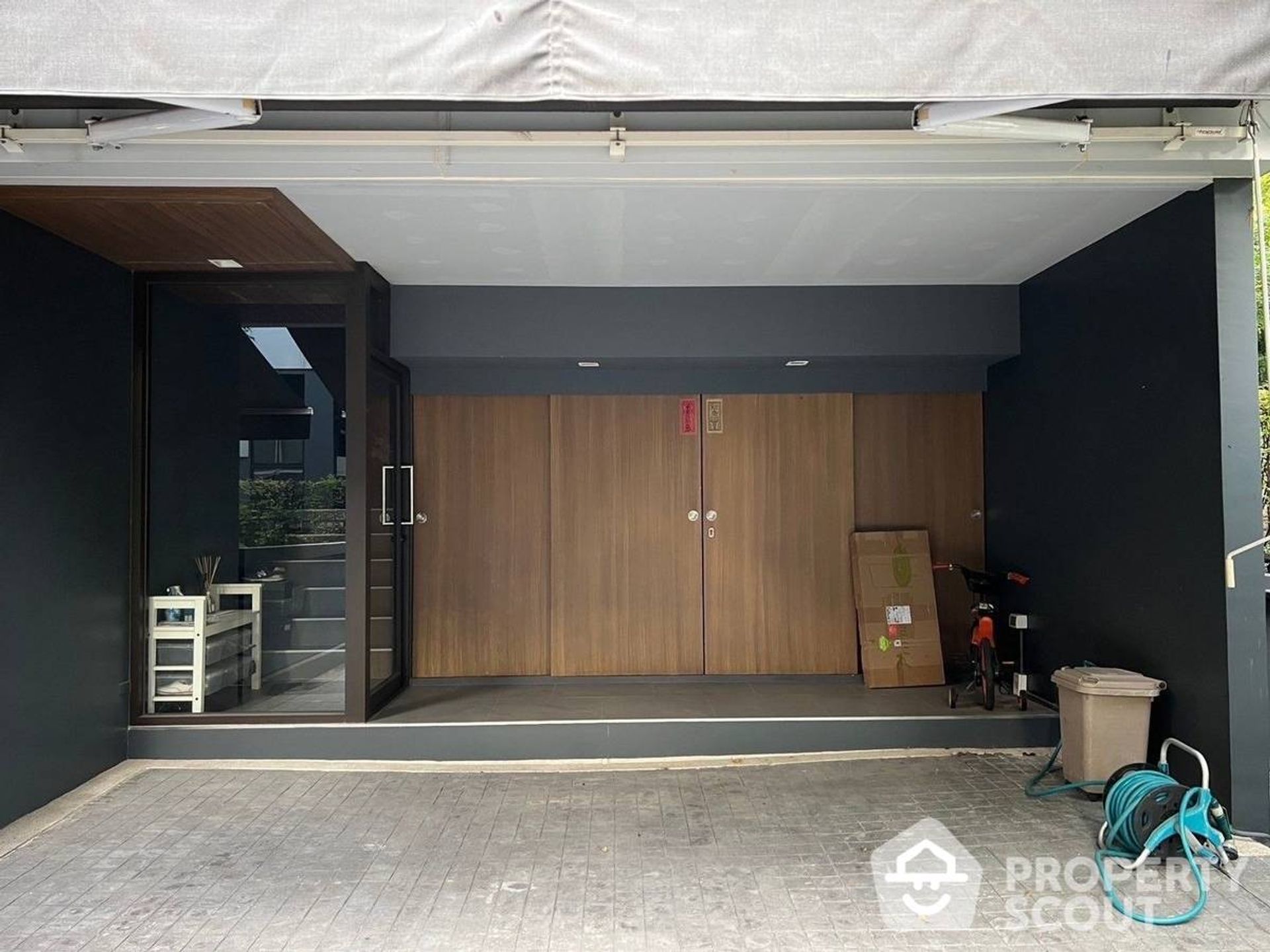 Hus i , Krung Thep Maha Nakhon 12875266