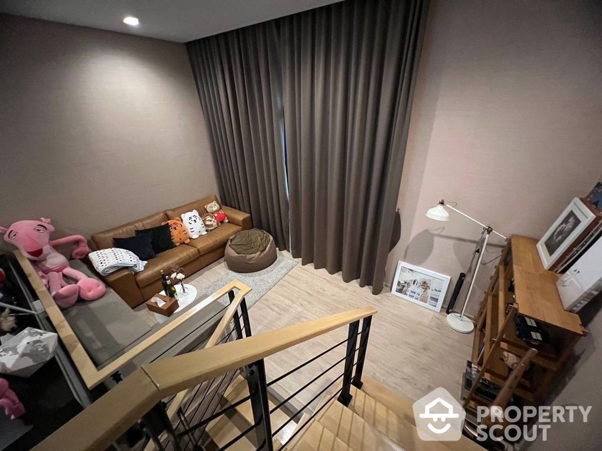 Hus i , Krung Thep Maha Nakhon 12875266