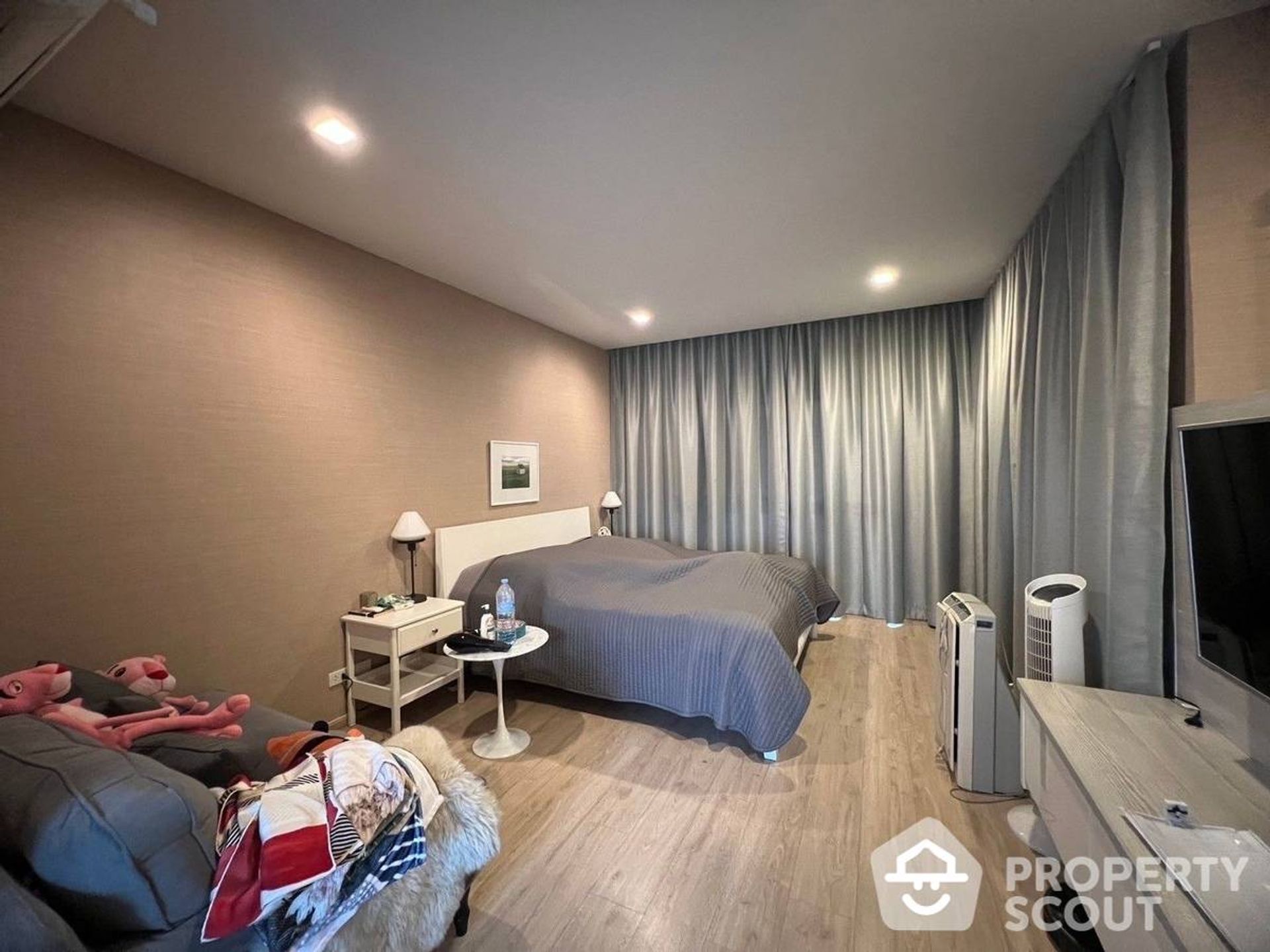 Hus i , Krung Thep Maha Nakhon 12875266