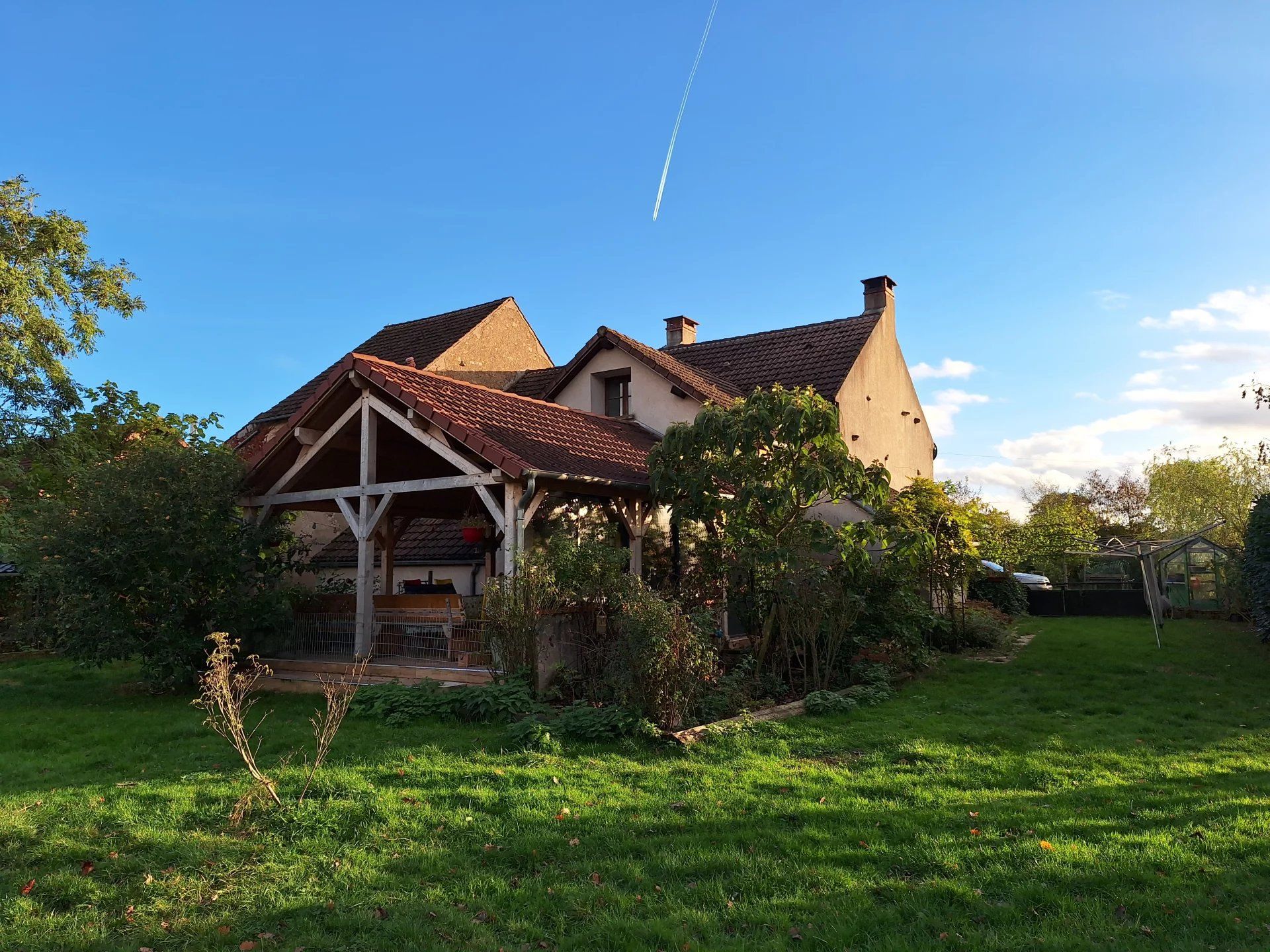 Hus i Sainte-Marie, Nièvre 12875572