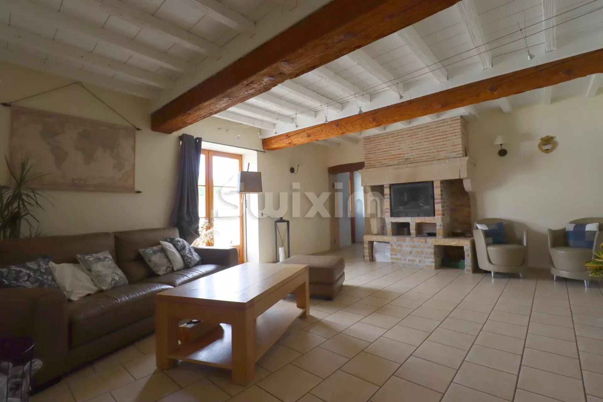 House in Villefranche-sur-Saone, Auvergne-Rhone-Alpes 12875609