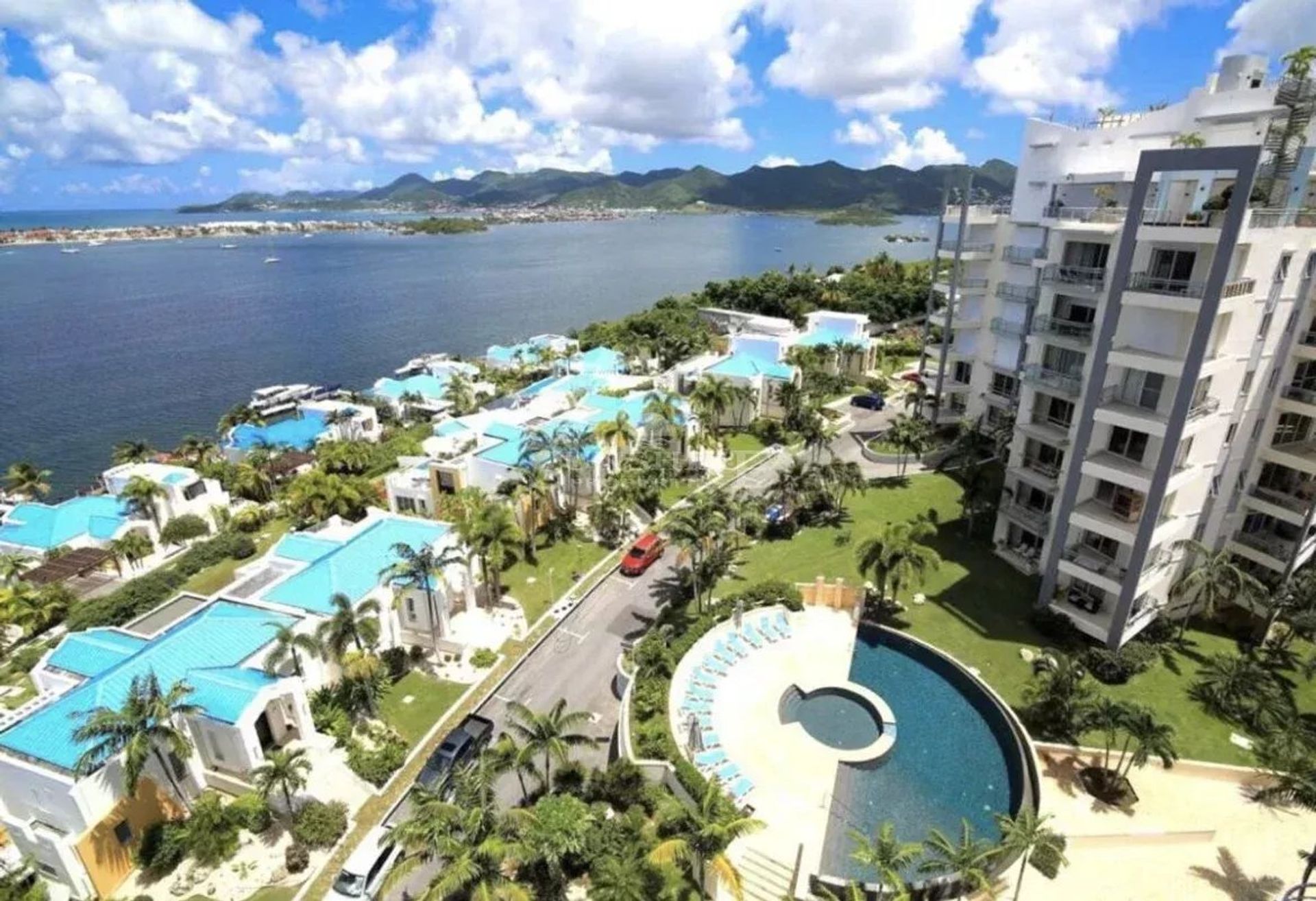 Condominium in Sint Maarten, null 12875611