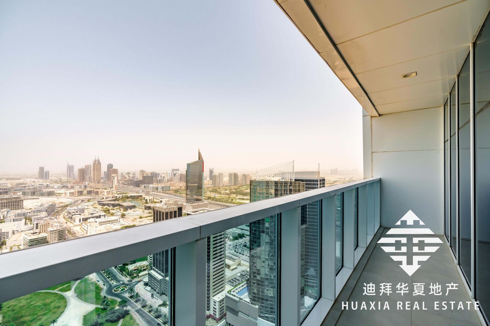 公寓 在 Dubai, Dubai 12876007