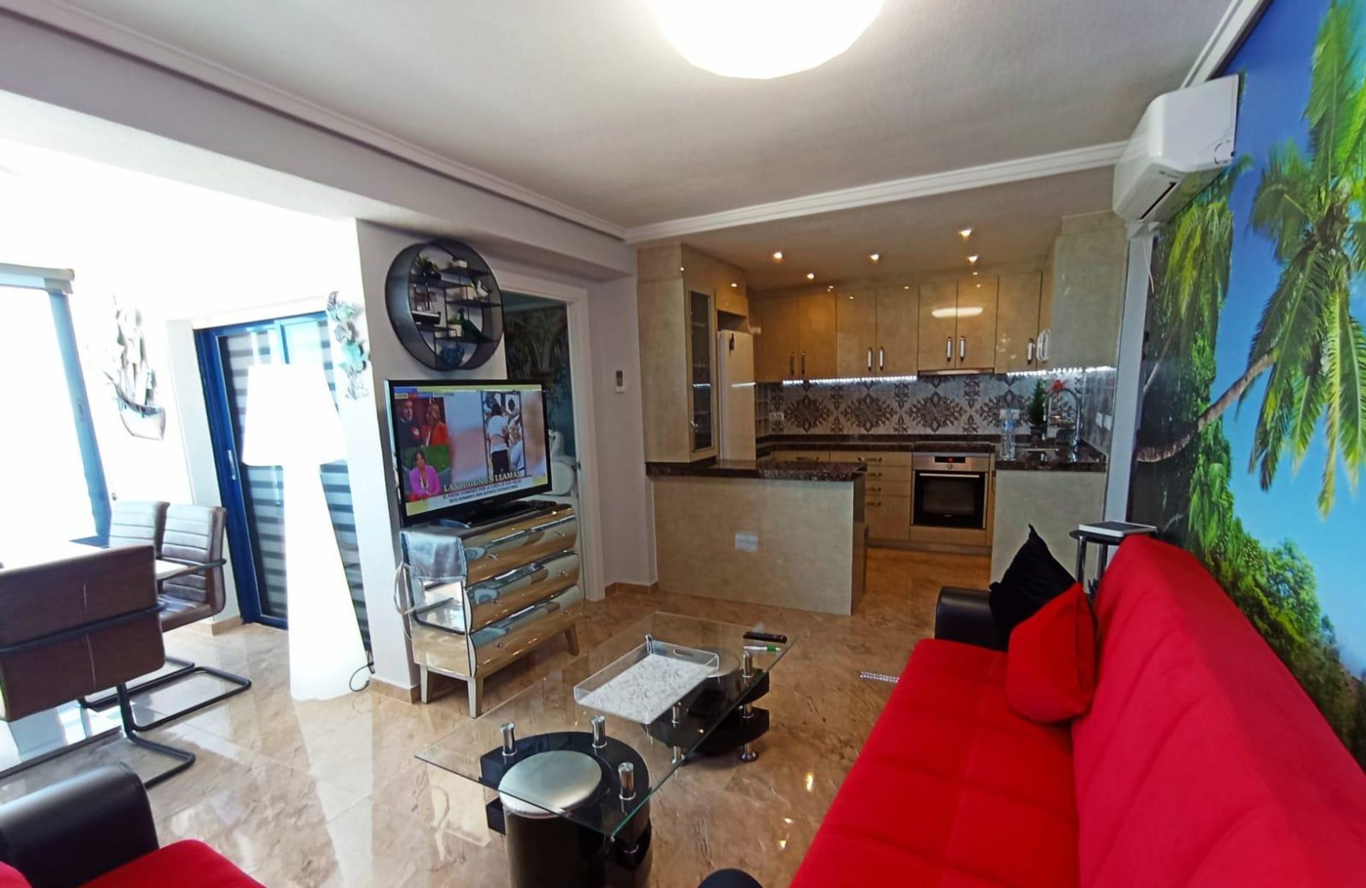 Condominium in Torrevieja, Comunidad Valenciana 12877312