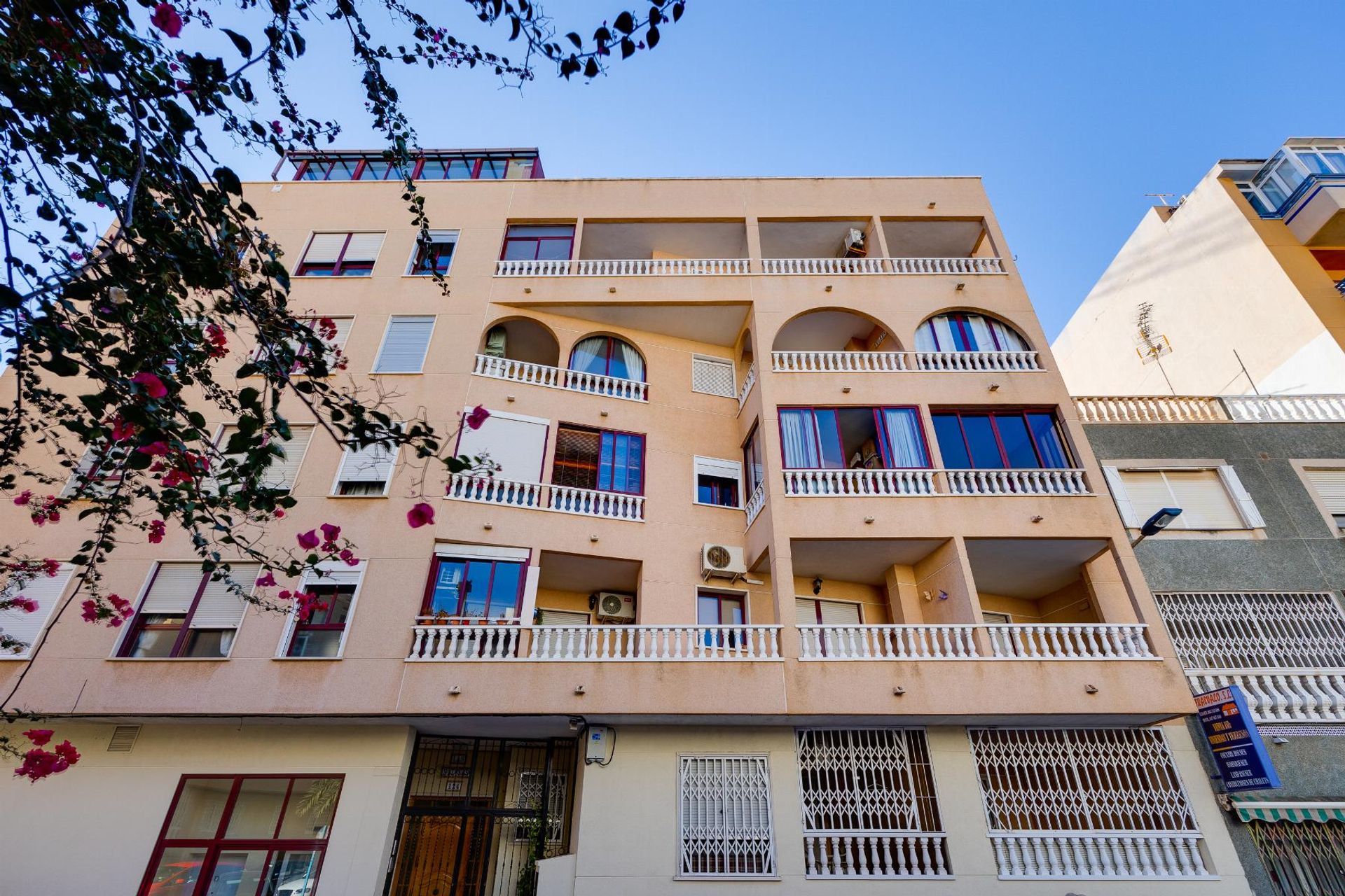 Condominium in Torrevieja, Comunidad Valenciana 12877335