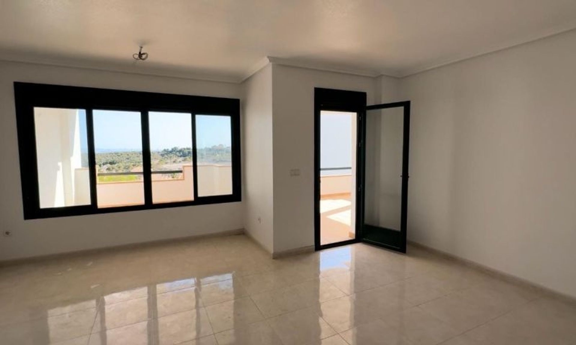 Condominium dans Orihuela, Comunidad Valenciana 12877443