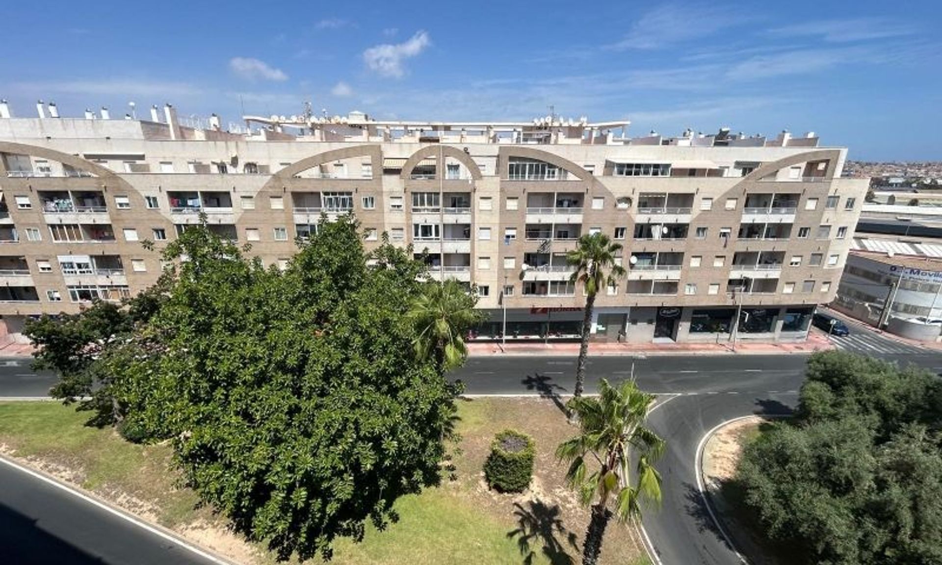 Condominium dans Torrevieja, Comunidad Valenciana 12877593