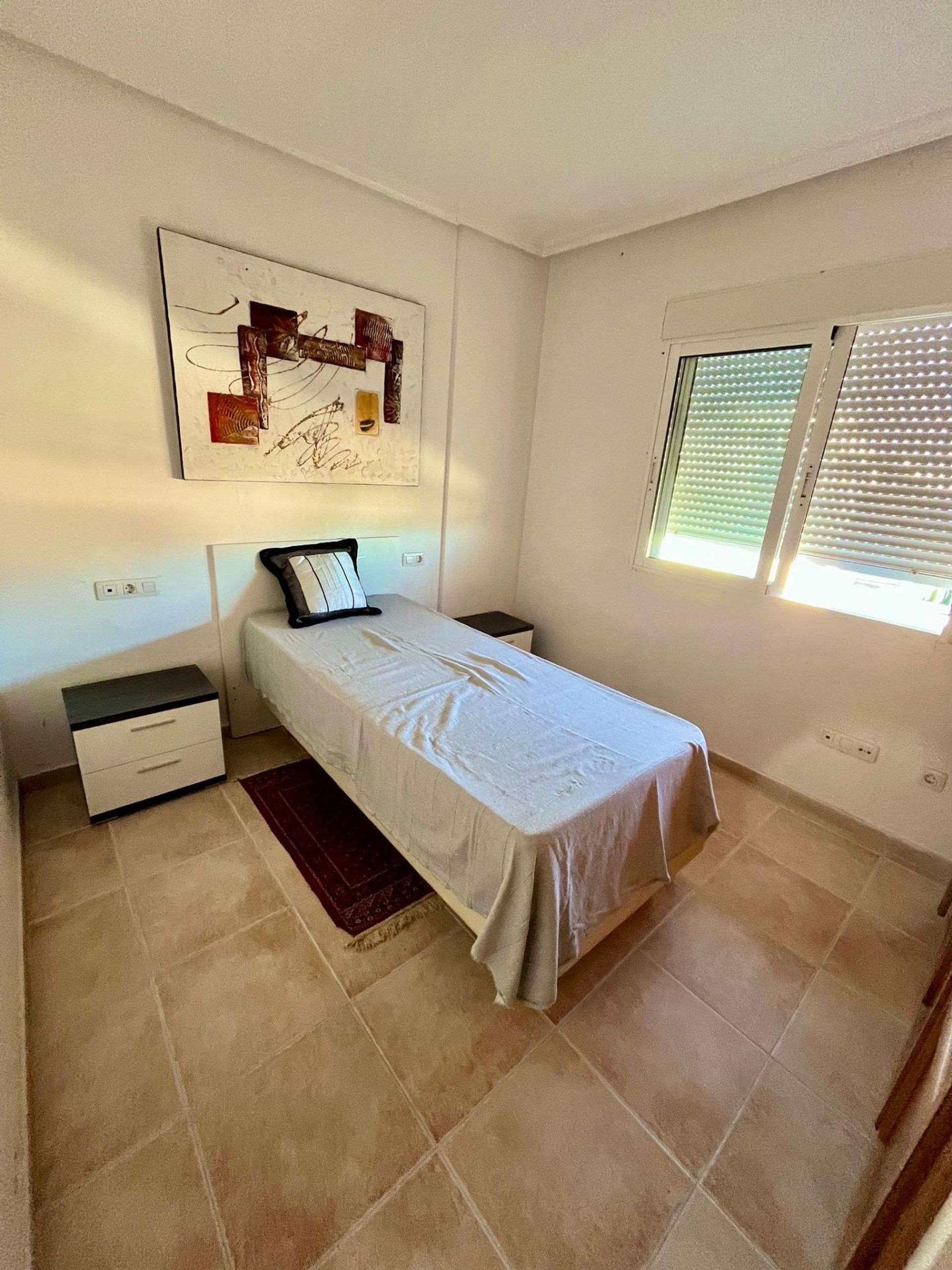 Condominium in Torrevieja, Valencia 12877656