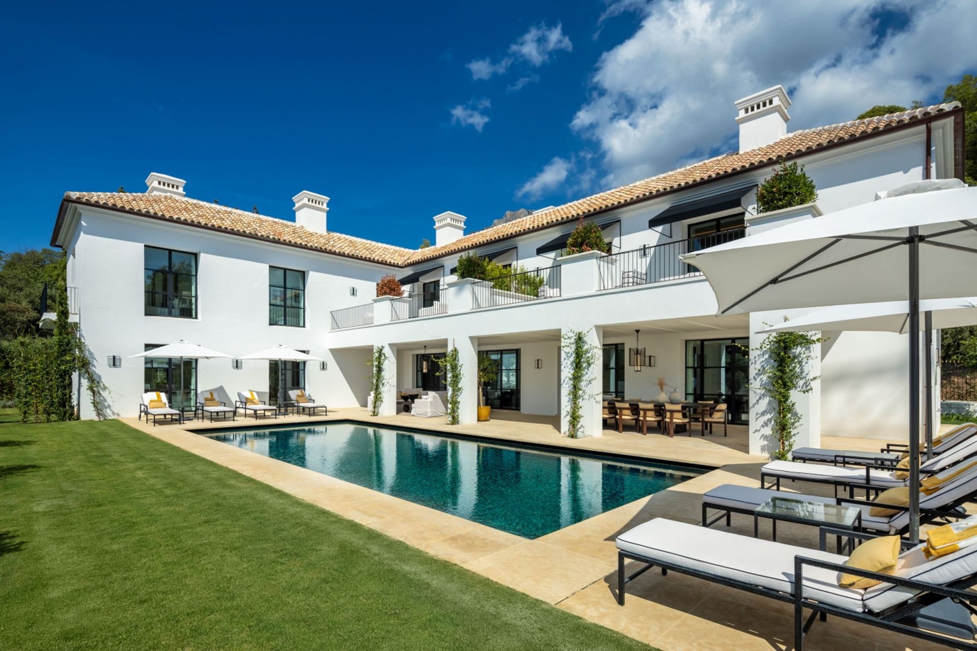 سكني في Marbella, Andalusia 12877661