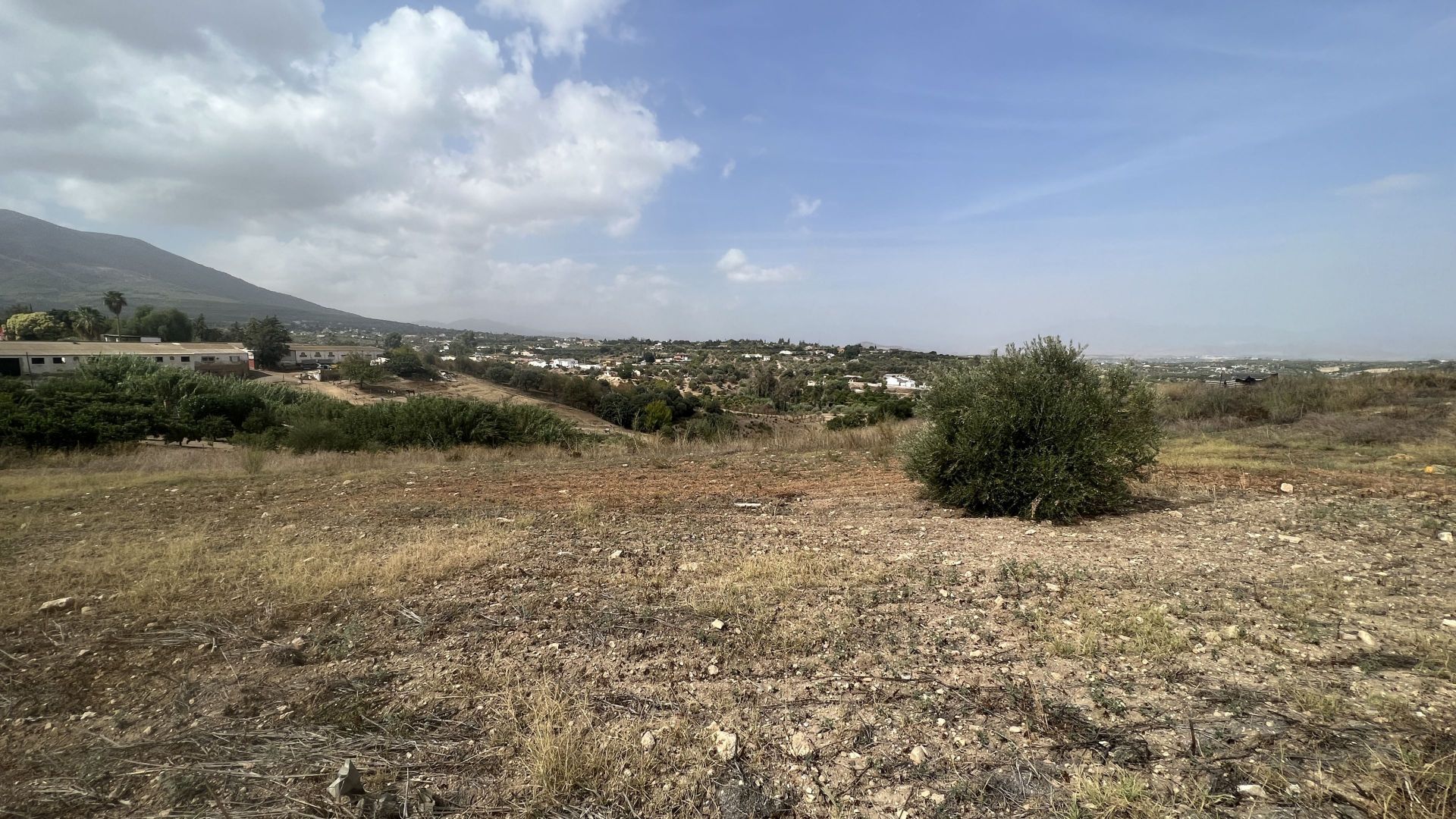 Talo sisään Alhaurín de la Torre, Andalucía 12877769