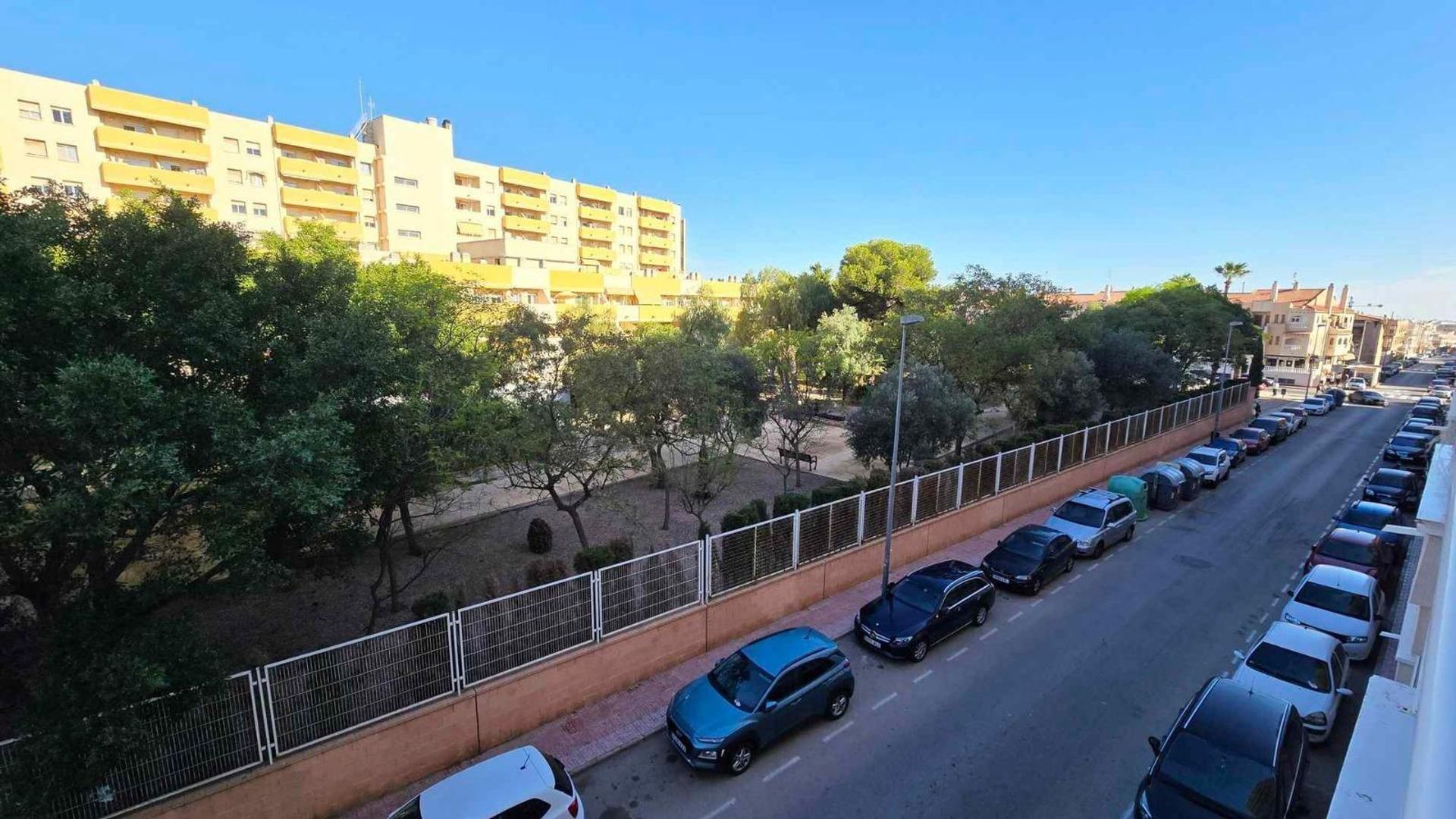 सम्मिलित में Torrevieja, Comunidad Valenciana 12877868